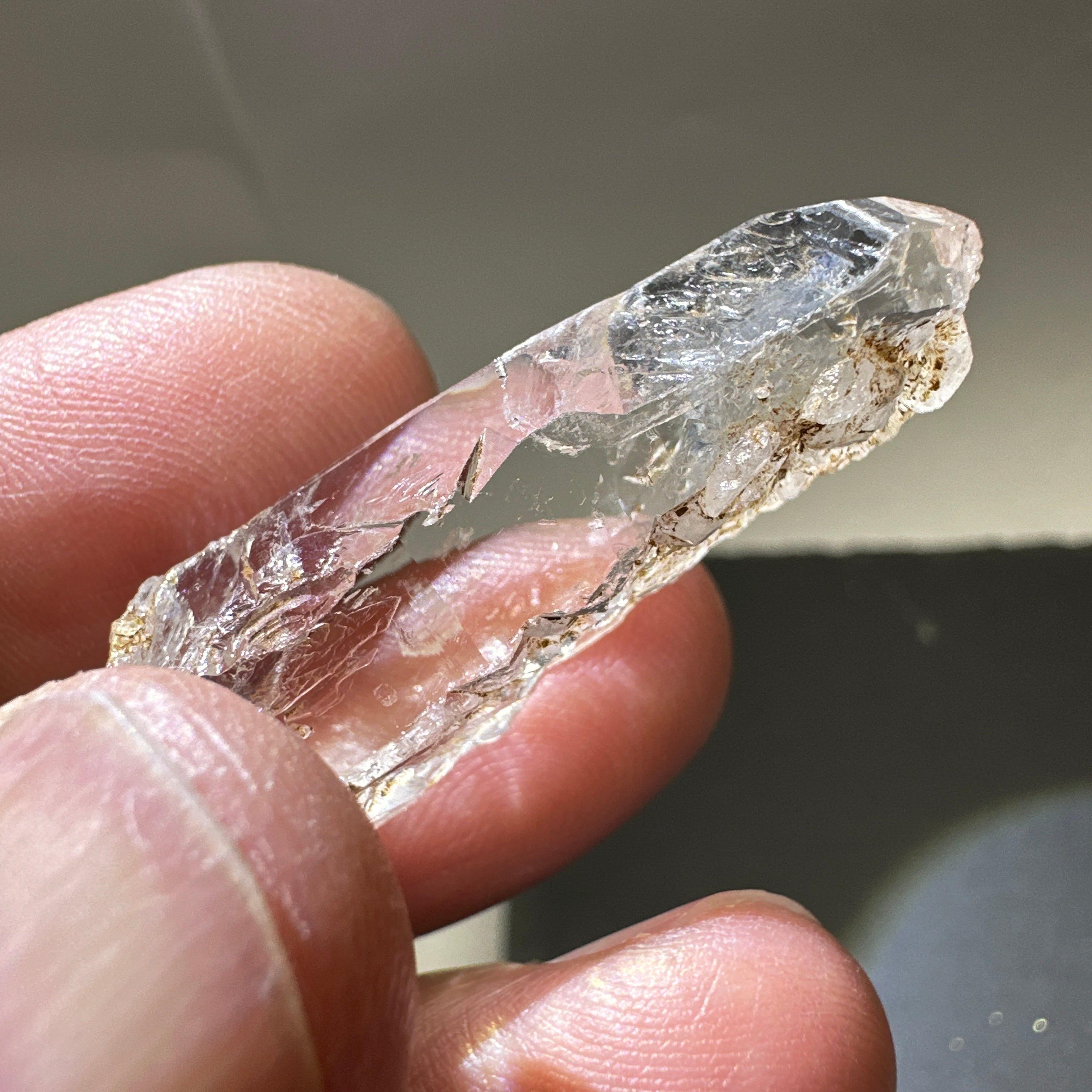 Mondo Quartz Crystal, 6gm, Tanzania