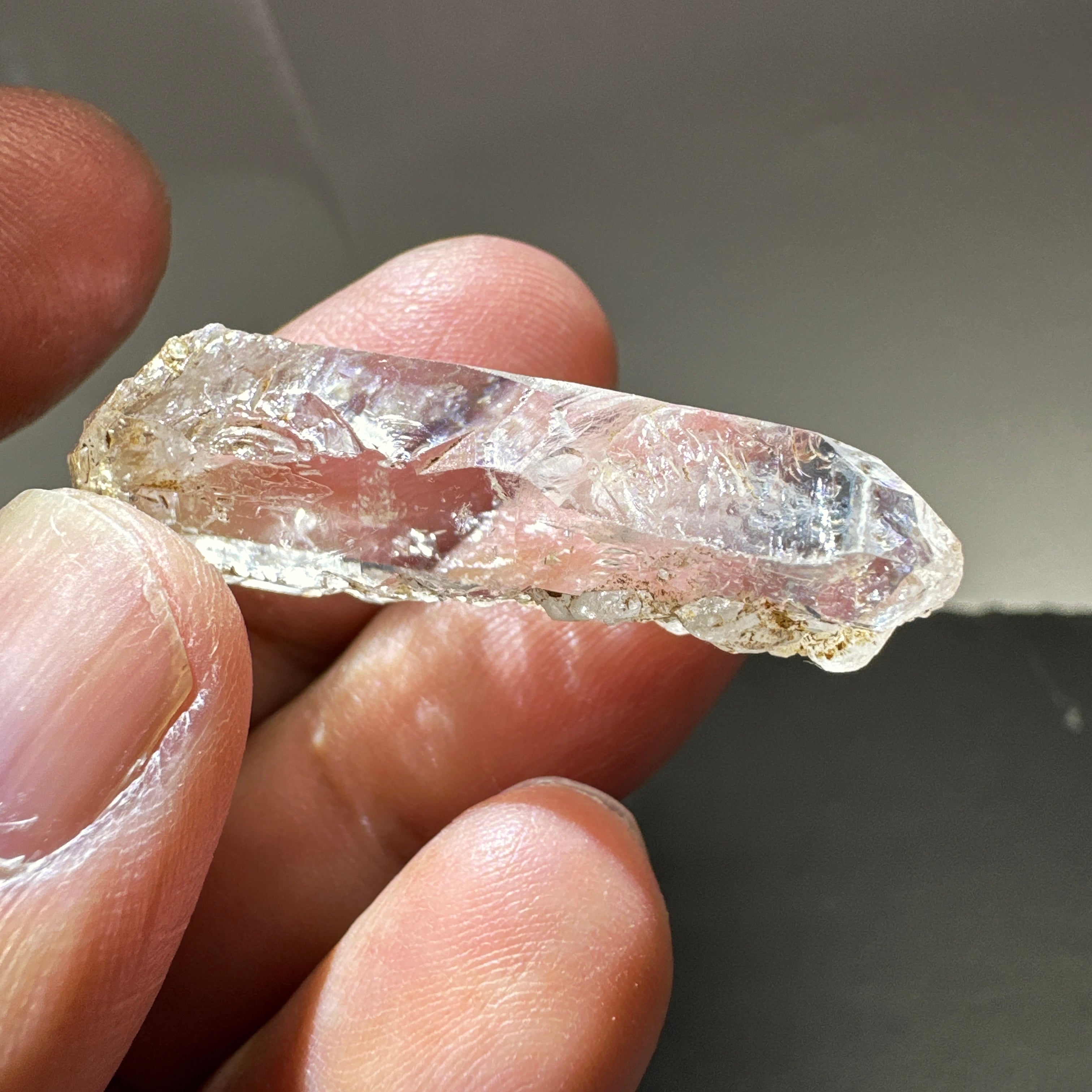 Mondo Quartz Crystal, 6gm, Tanzania