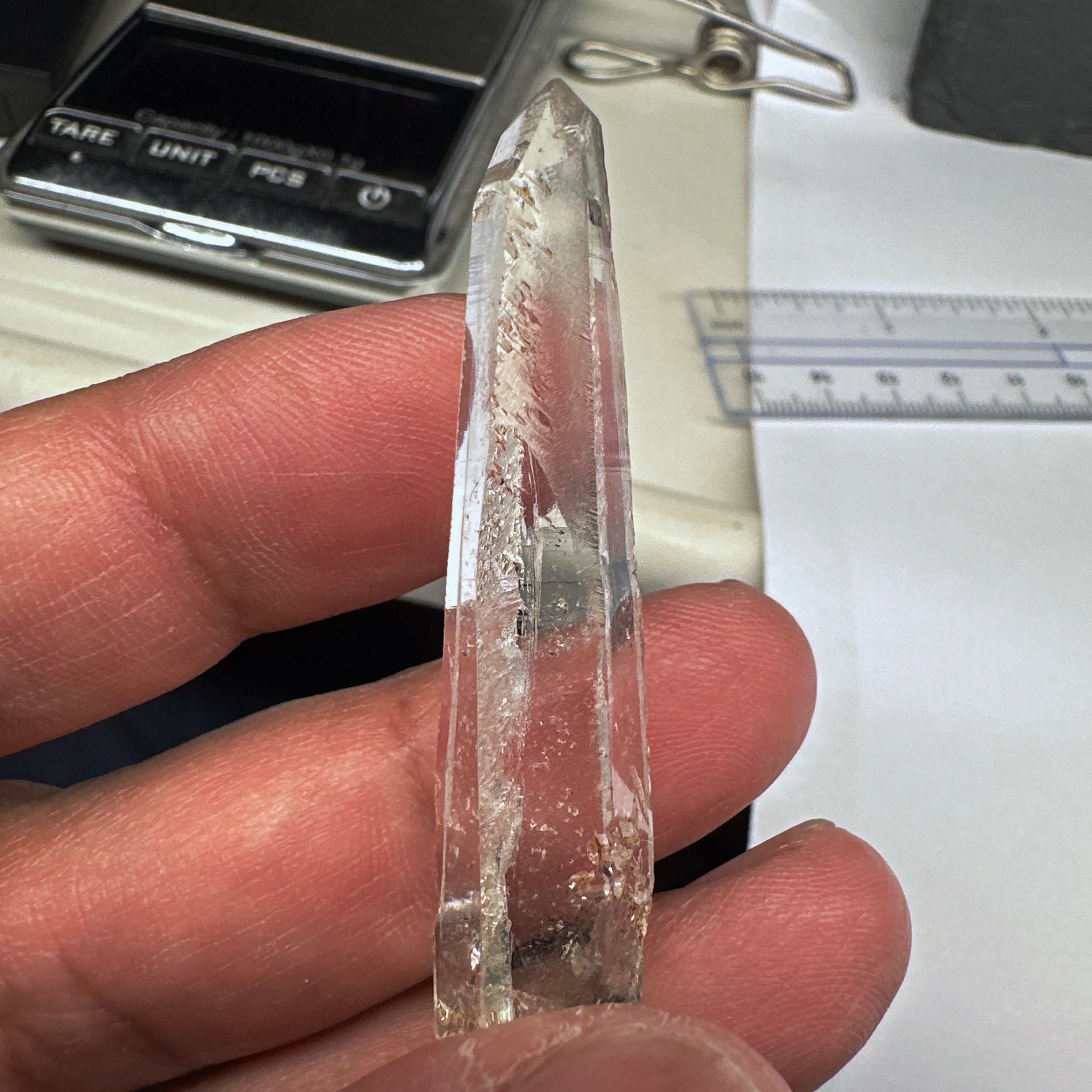 Mondo Quartz Crystal, 10gm, Tanzania