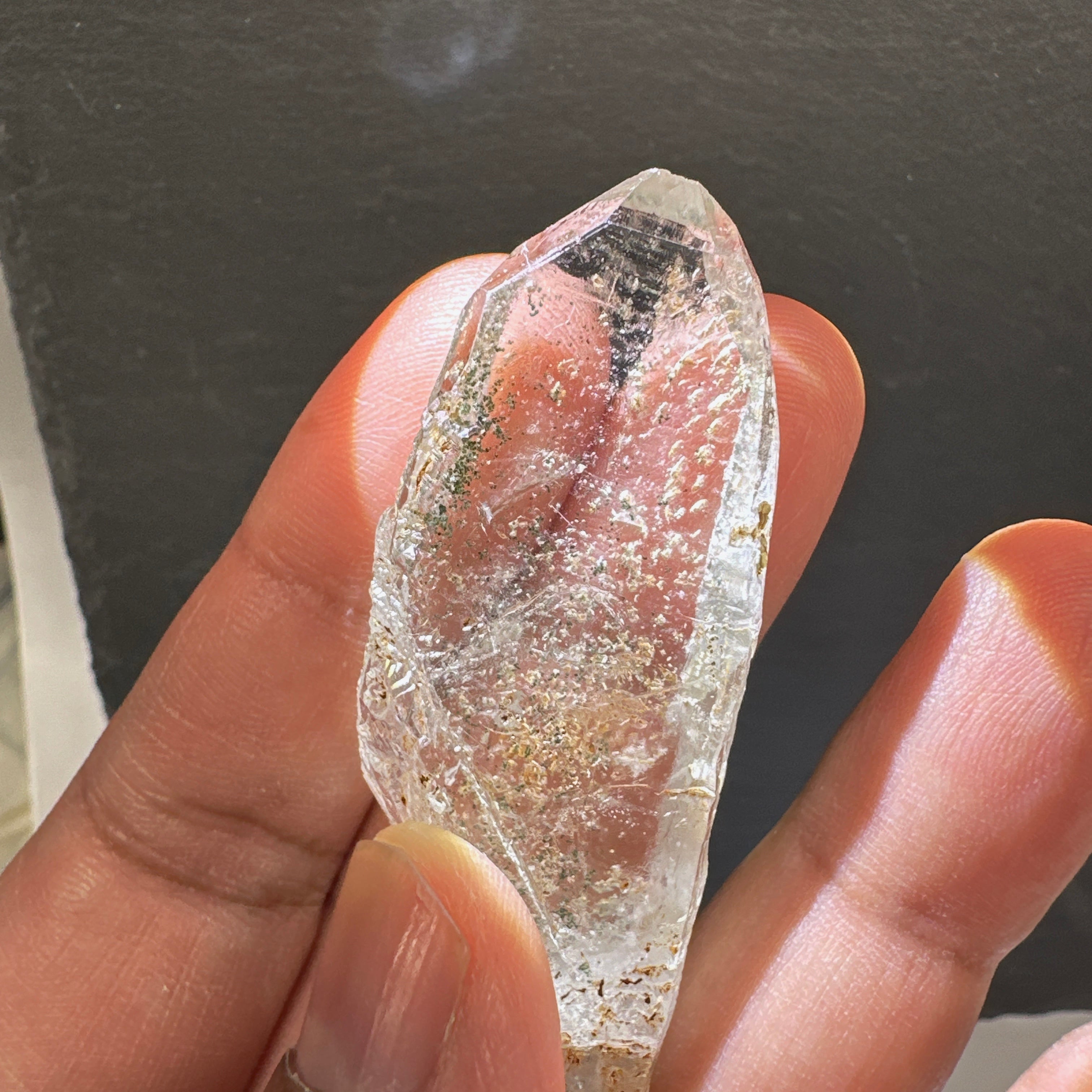 Mondo Quartz Crystal, 18.9gm, Tanzania