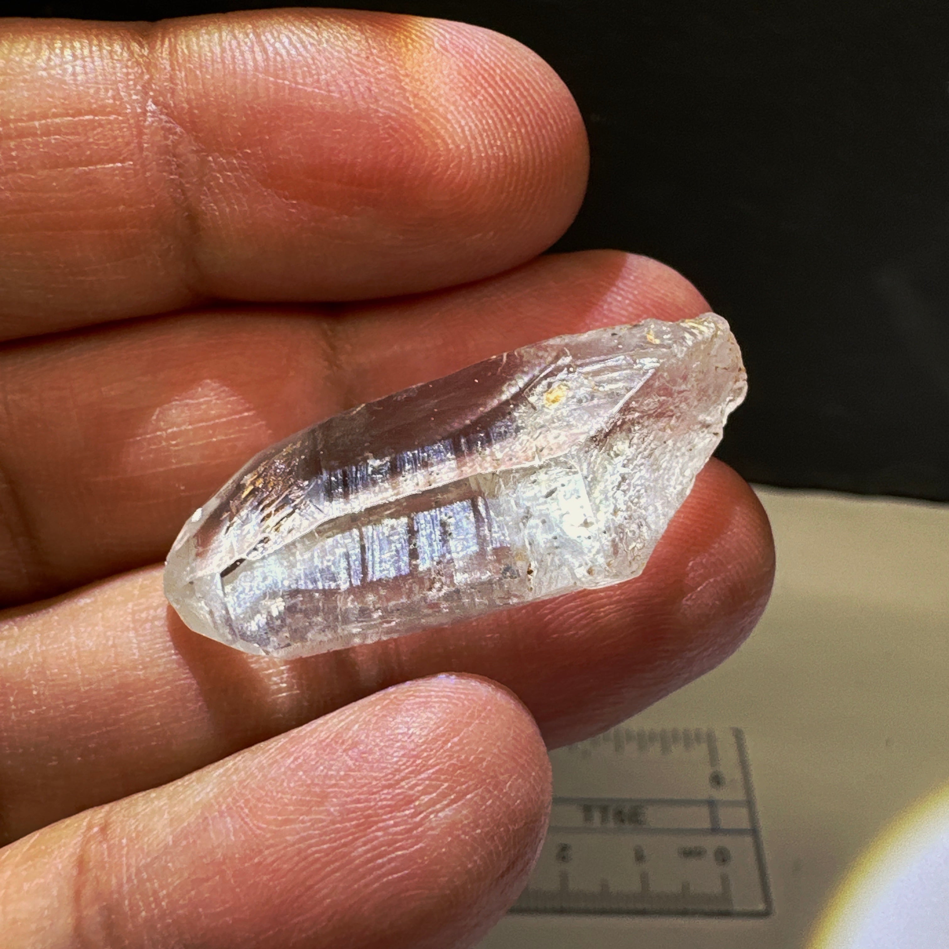 Mondo Quartz Crystal, 7gm, Tanzania