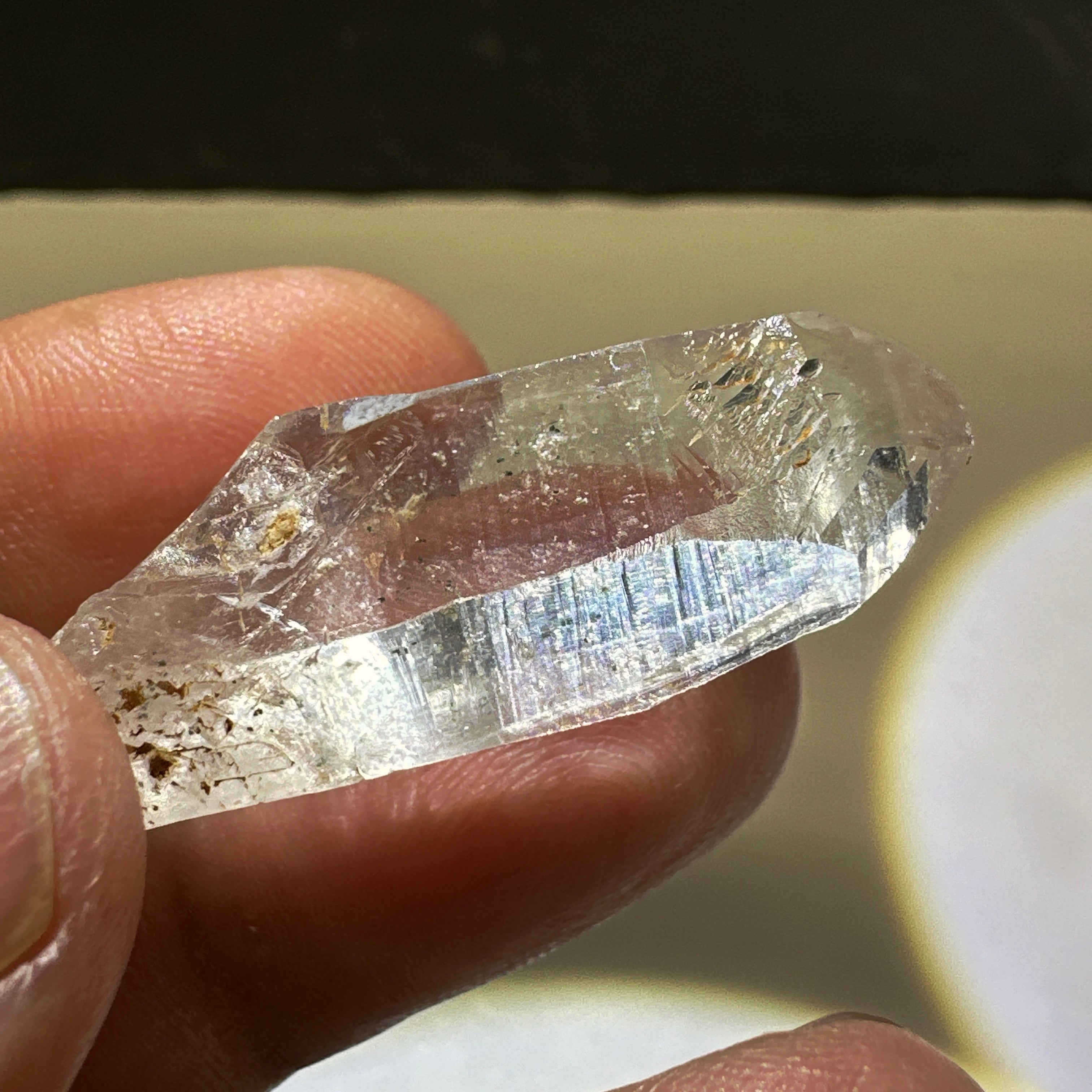 Mondo Quartz Crystal, 7gm, Tanzania