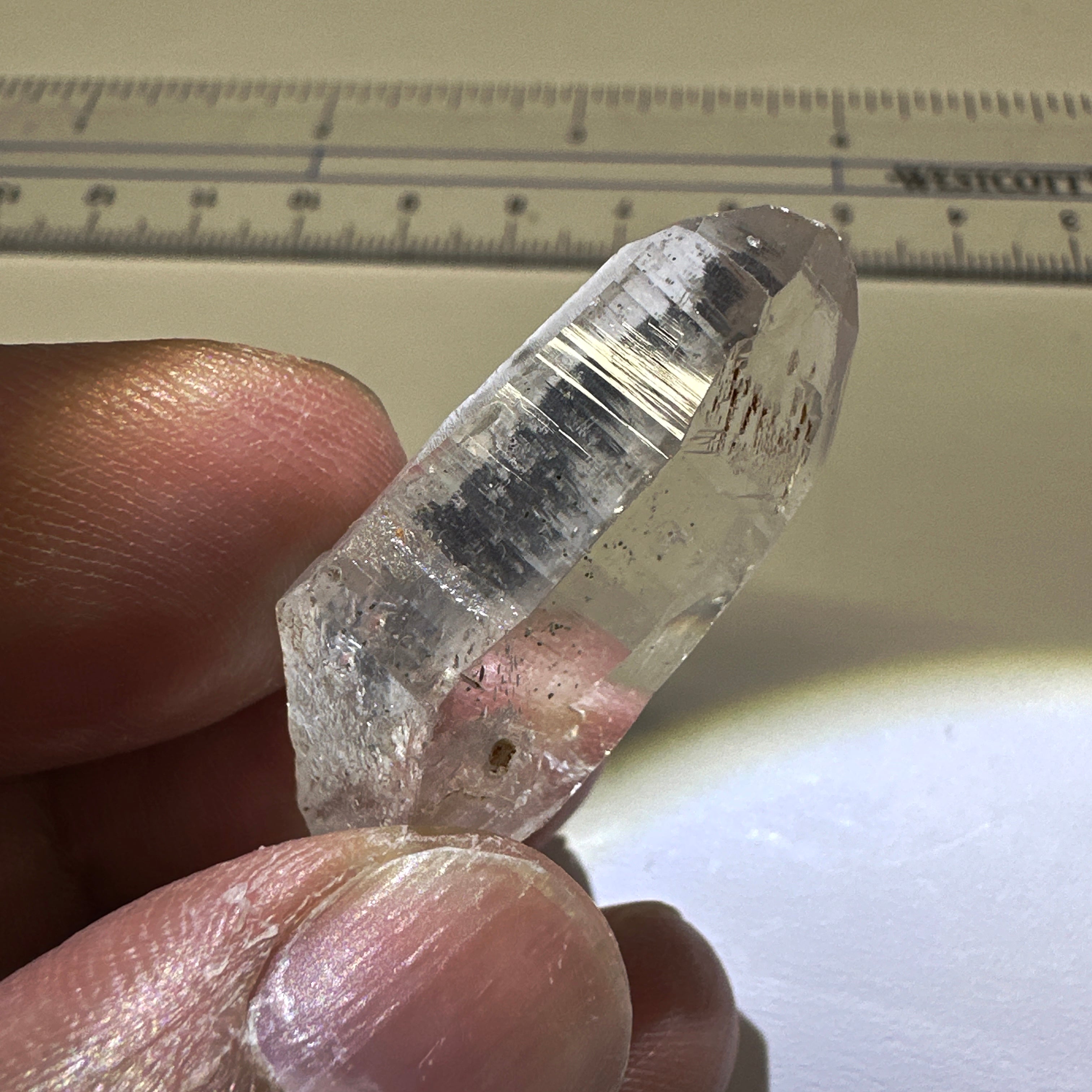 Mondo Quartz Crystal, 7gm, Tanzania