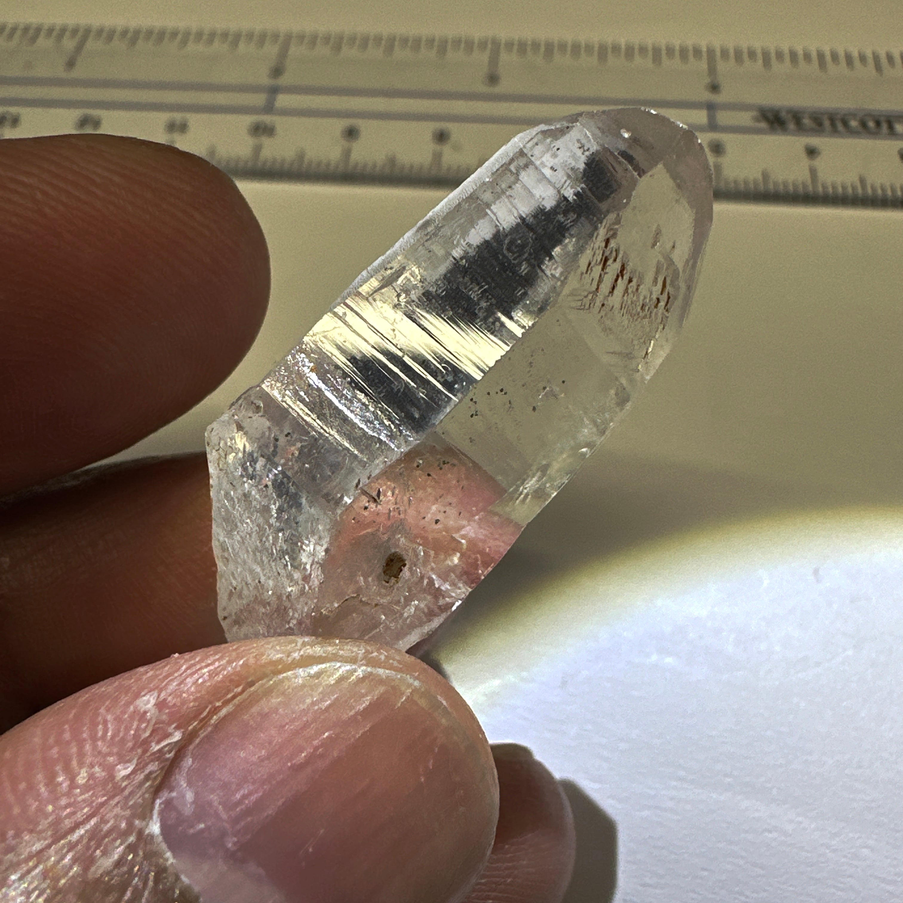 Mondo Quartz Crystal, 7gm, Tanzania