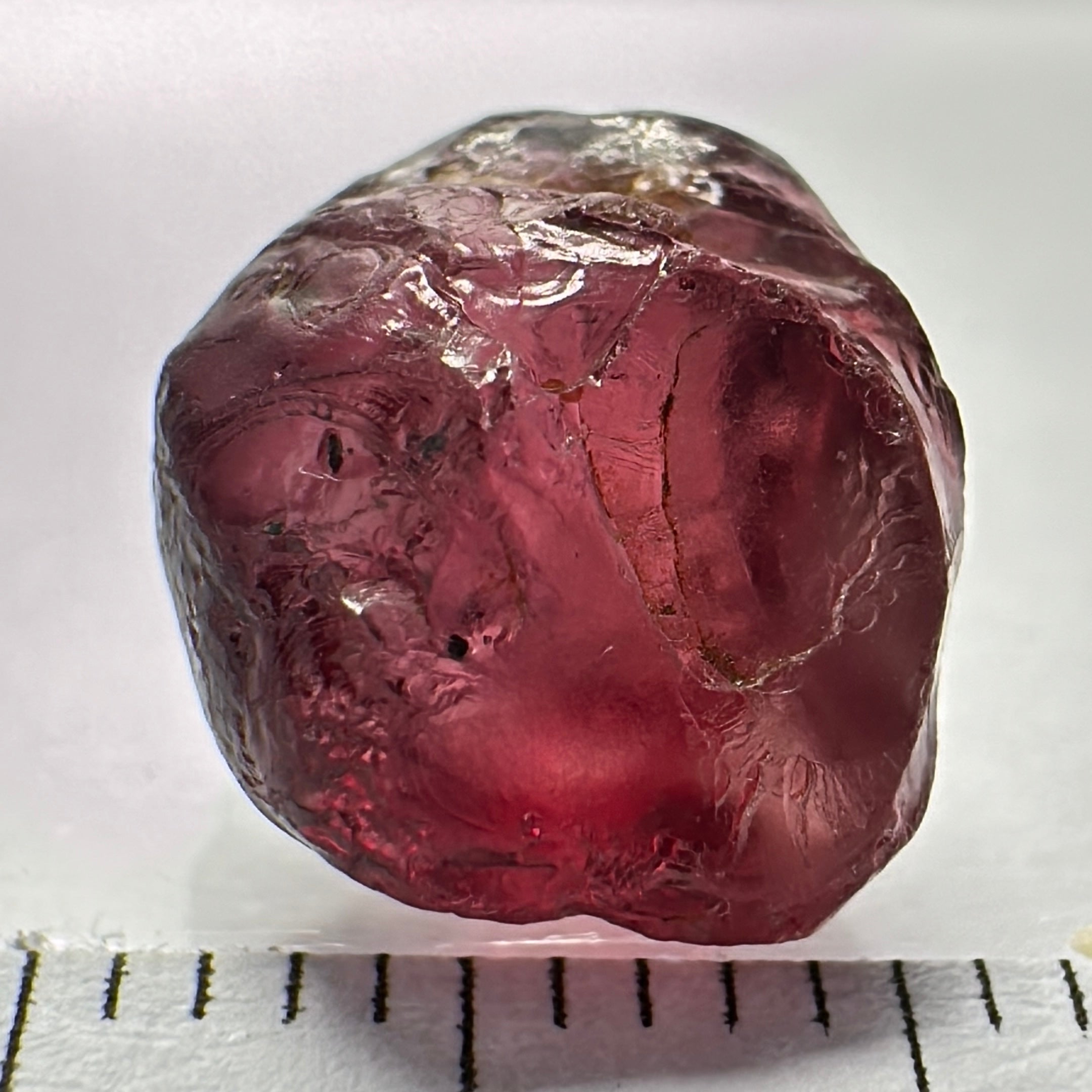 Rhodolite Garnet Colour Shifting, 6.06ct, Umba, Tanzania, Untreated Untreated. VVS with very slight silk on the outside