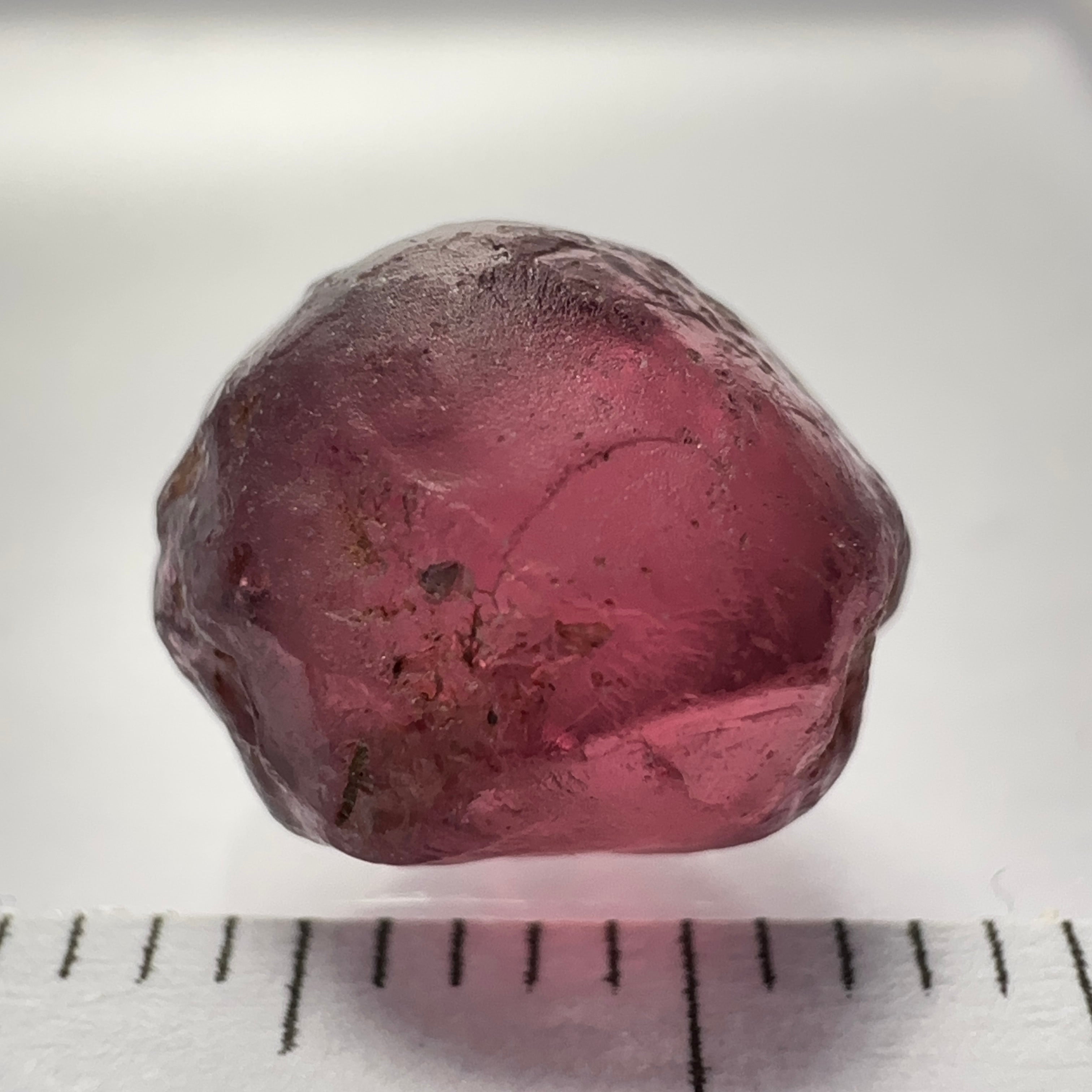 Rhodolite Garnet Colour Shifting, 5.40ct, Umba, Tanzania, Untreated Untreated. si