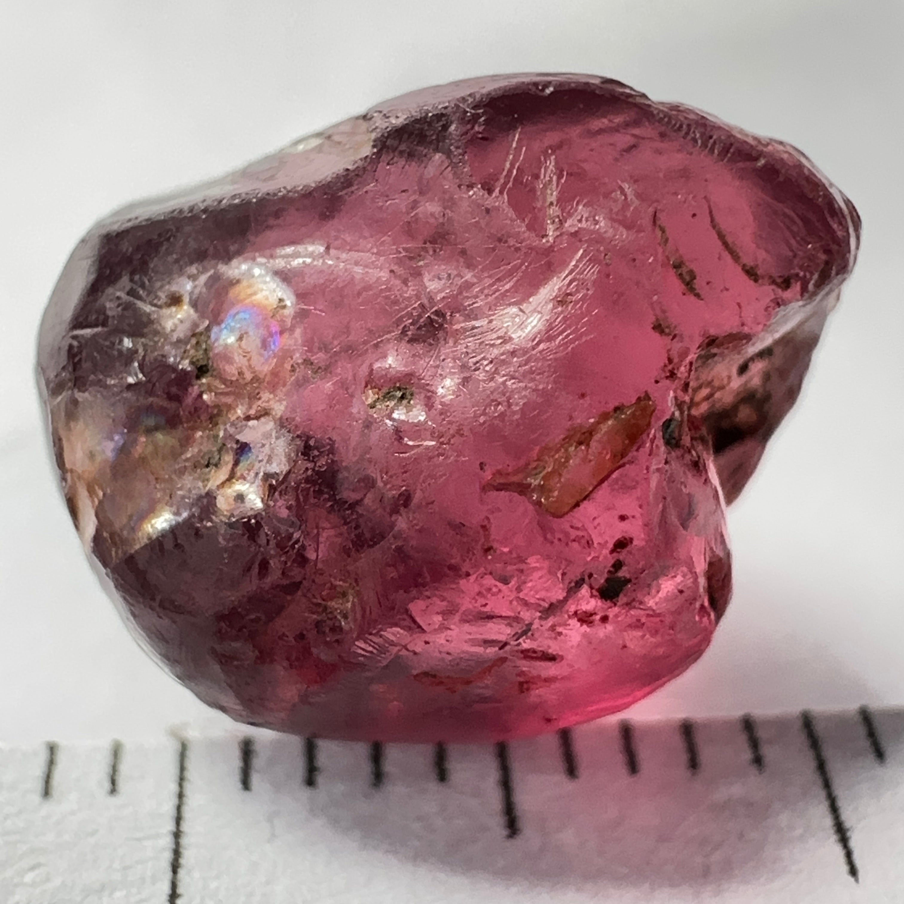 Rhodolite Garnet Colour Shifting, 8.46ct, Umba, Tanzania, Untreated Untreated. Slight skin issue (2mm on one side) will come off on faceting, rest vvs-if