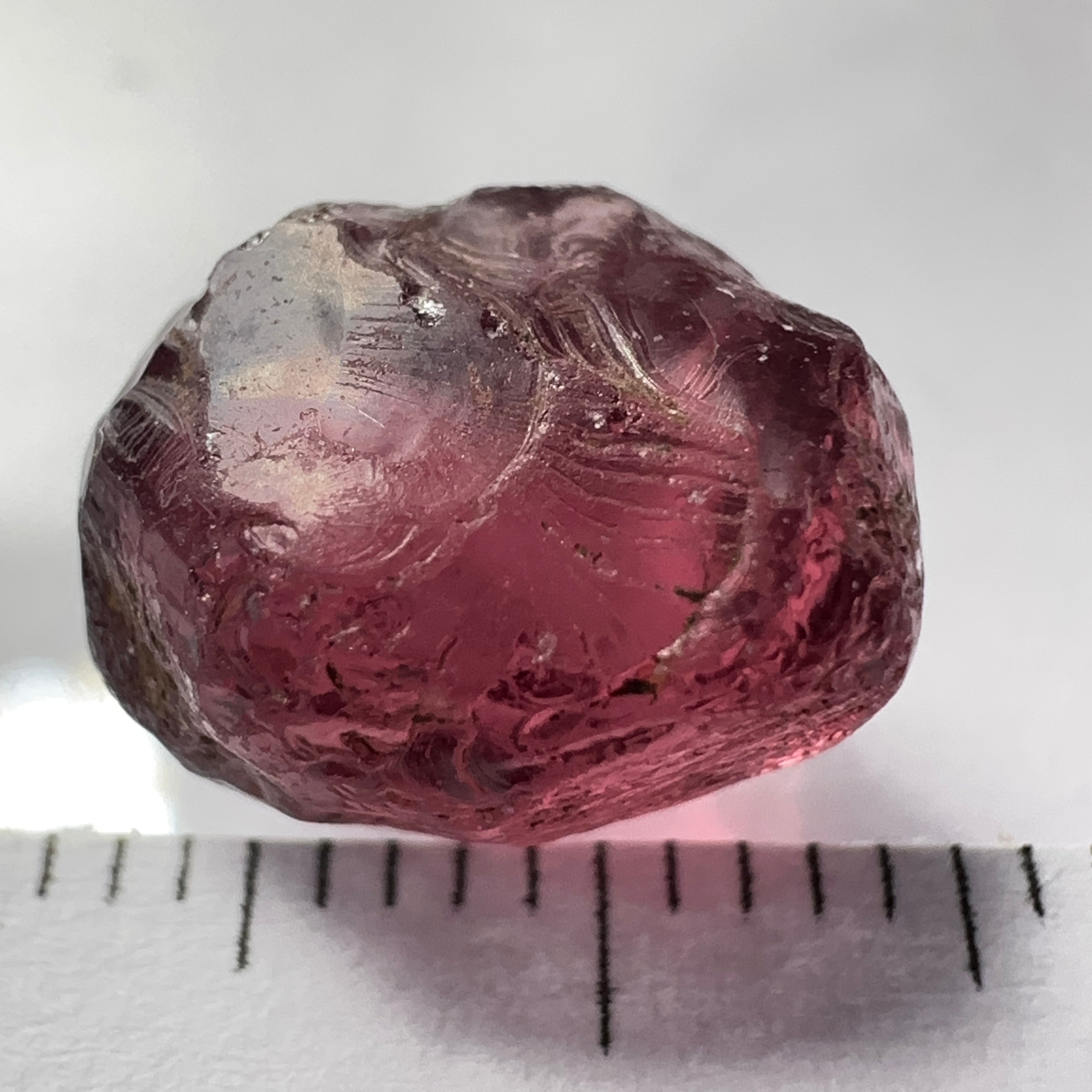 Rhodolite Garnet Colour Shifting, 6.23ct, Umba, Tanzania, Untreated Untreated. Slight silky on one side, rest vs-vvs