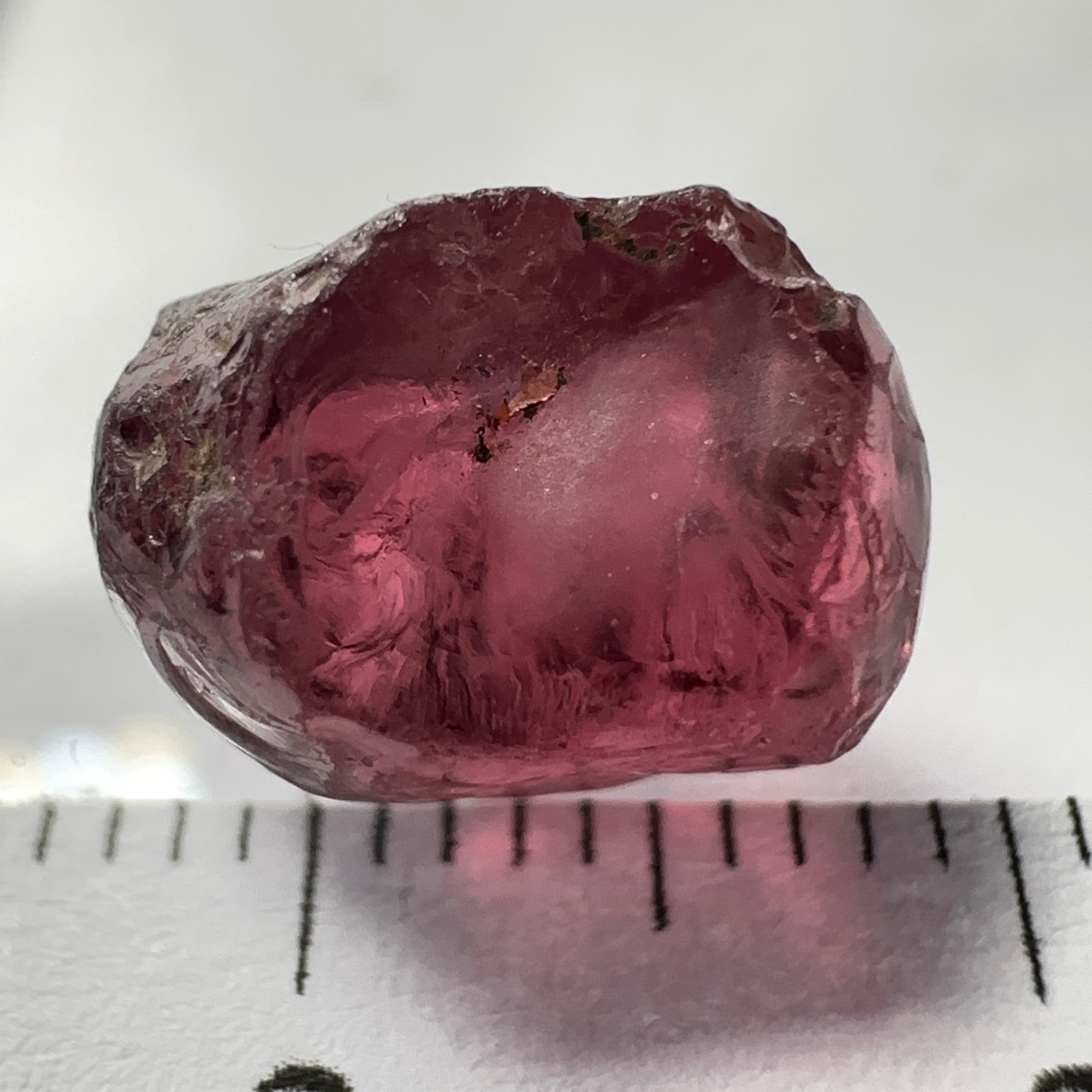 Rhodolite Garnet Colour Shifting, 6.23ct, Umba, Tanzania, Untreated Untreated. Slight silky on one side, rest vs-vvs