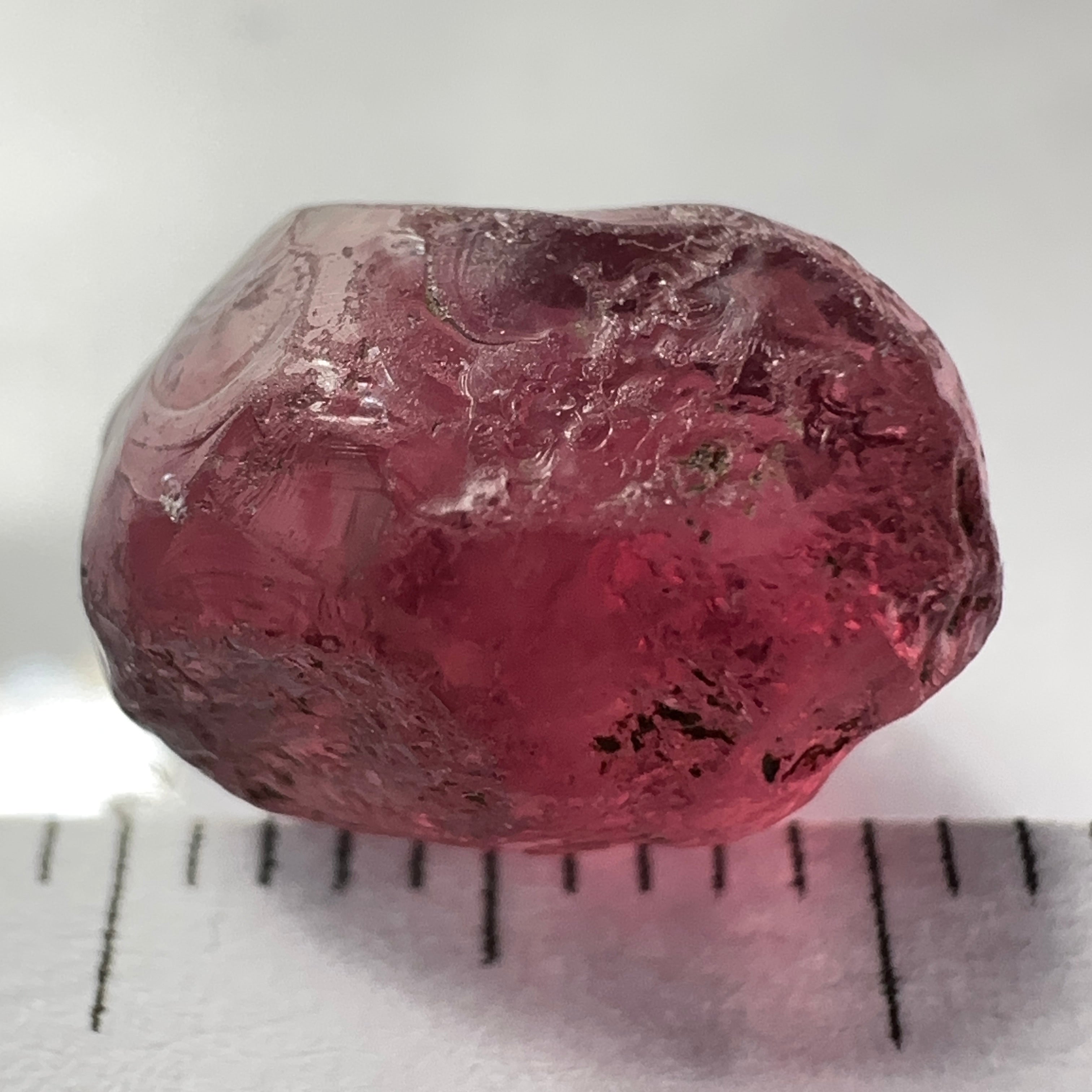 Rhodolite Garnet Colour Shifting, 6.23ct, Umba, Tanzania, Untreated Untreated. Slight silky on one side, rest vs-vvs