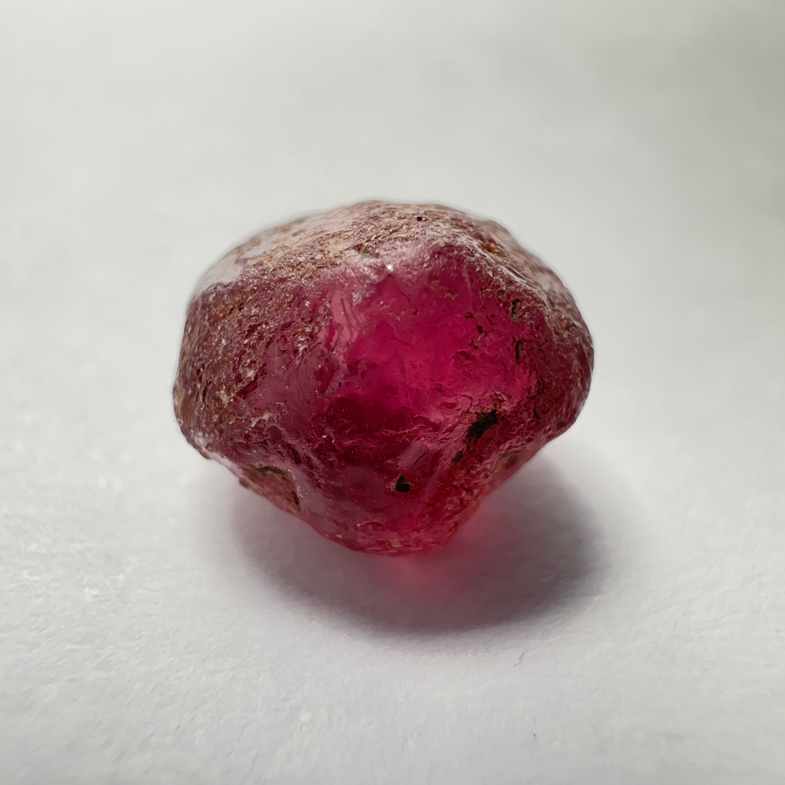 Rhodolite Garnet Colour Shifting, 6.53ct, Umba, Tanzania, Untreated Untreated. Slight bubble inclusions on a small part of the outside skin, needs to be cleaned up, rest vvs-if