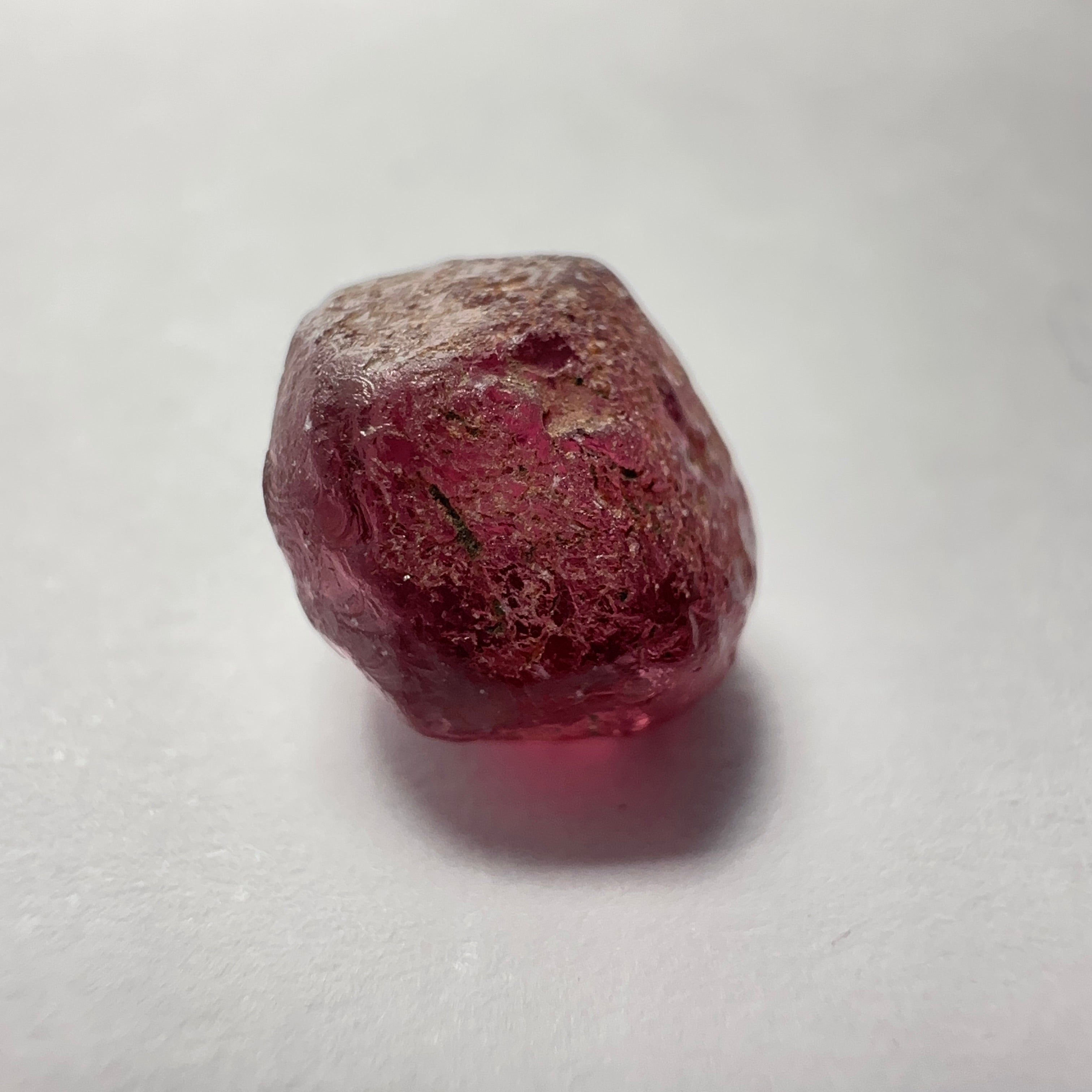 Rhodolite Garnet Colour Shifting, 6.53ct, Umba, Tanzania, Untreated Untreated. Slight bubble inclusions on a small part of the outside skin, needs to be cleaned up, rest vvs-if