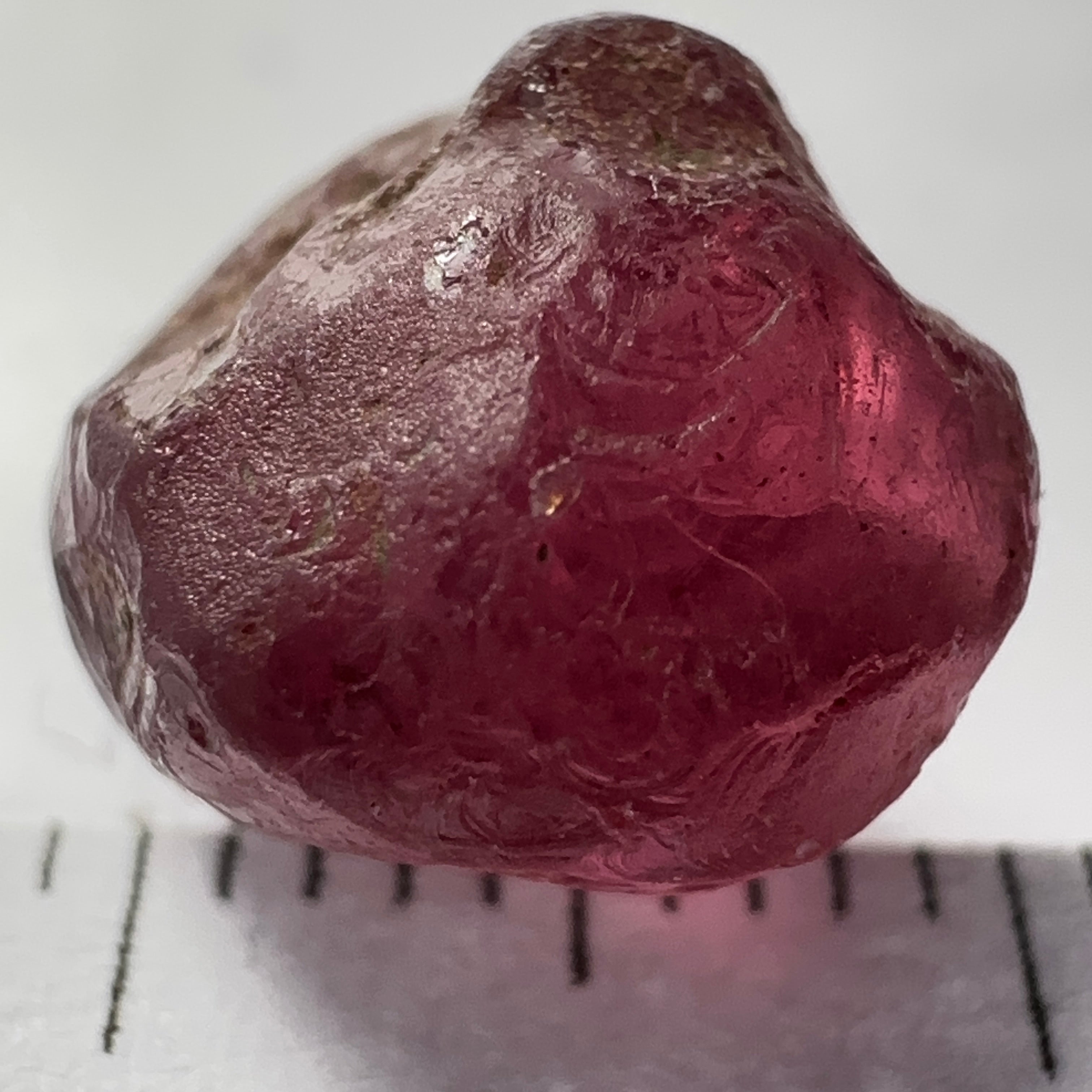 Rhodolite Garnet Colour Shifting, 6.53ct, Umba, Tanzania, Untreated Untreated. Slight bubble inclusions on a small part of the outside skin, needs to be cleaned up, rest vvs-if