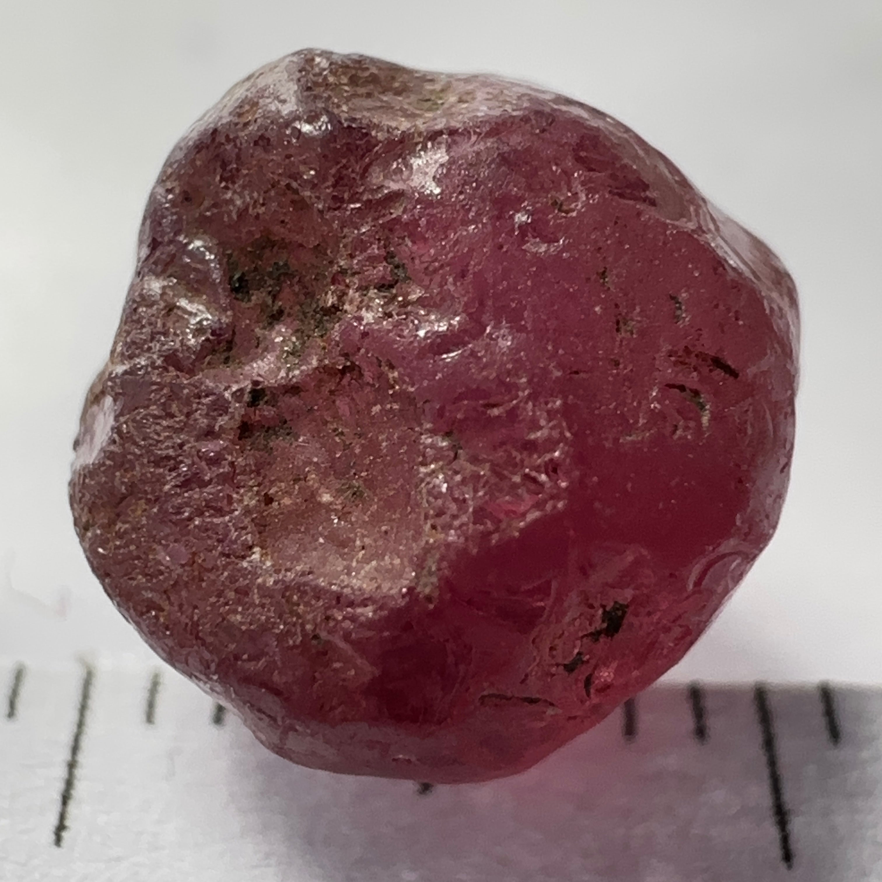 Rhodolite Garnet Colour Shifting, 6.53ct, Umba, Tanzania, Untreated Untreated. Slight bubble inclusions on a small part of the outside skin, needs to be cleaned up, rest vvs-if