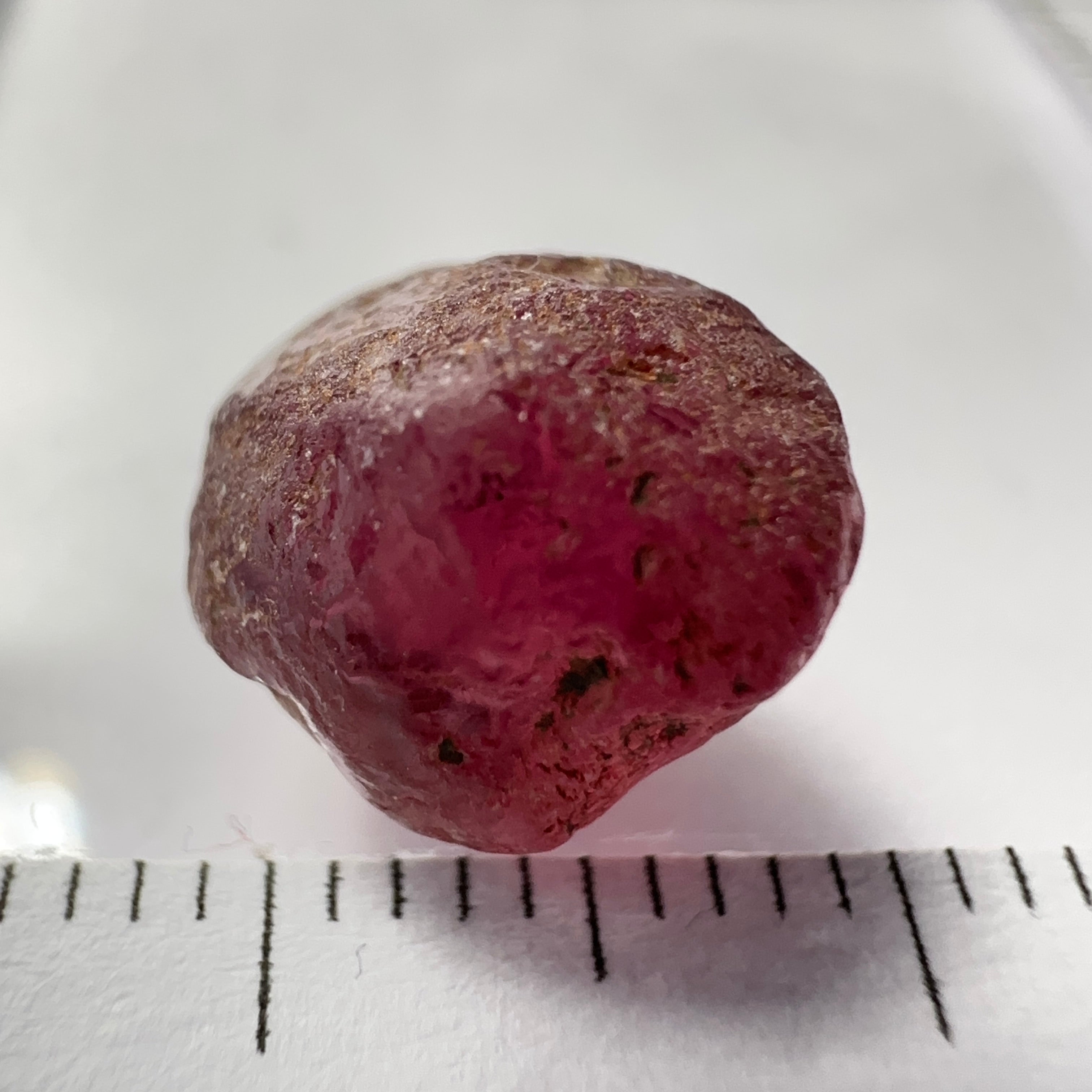 Rhodolite Garnet Colour Shifting, 6.53ct, Umba, Tanzania, Untreated Untreated. Slight bubble inclusions on a small part of the outside skin, needs to be cleaned up, rest vvs-if