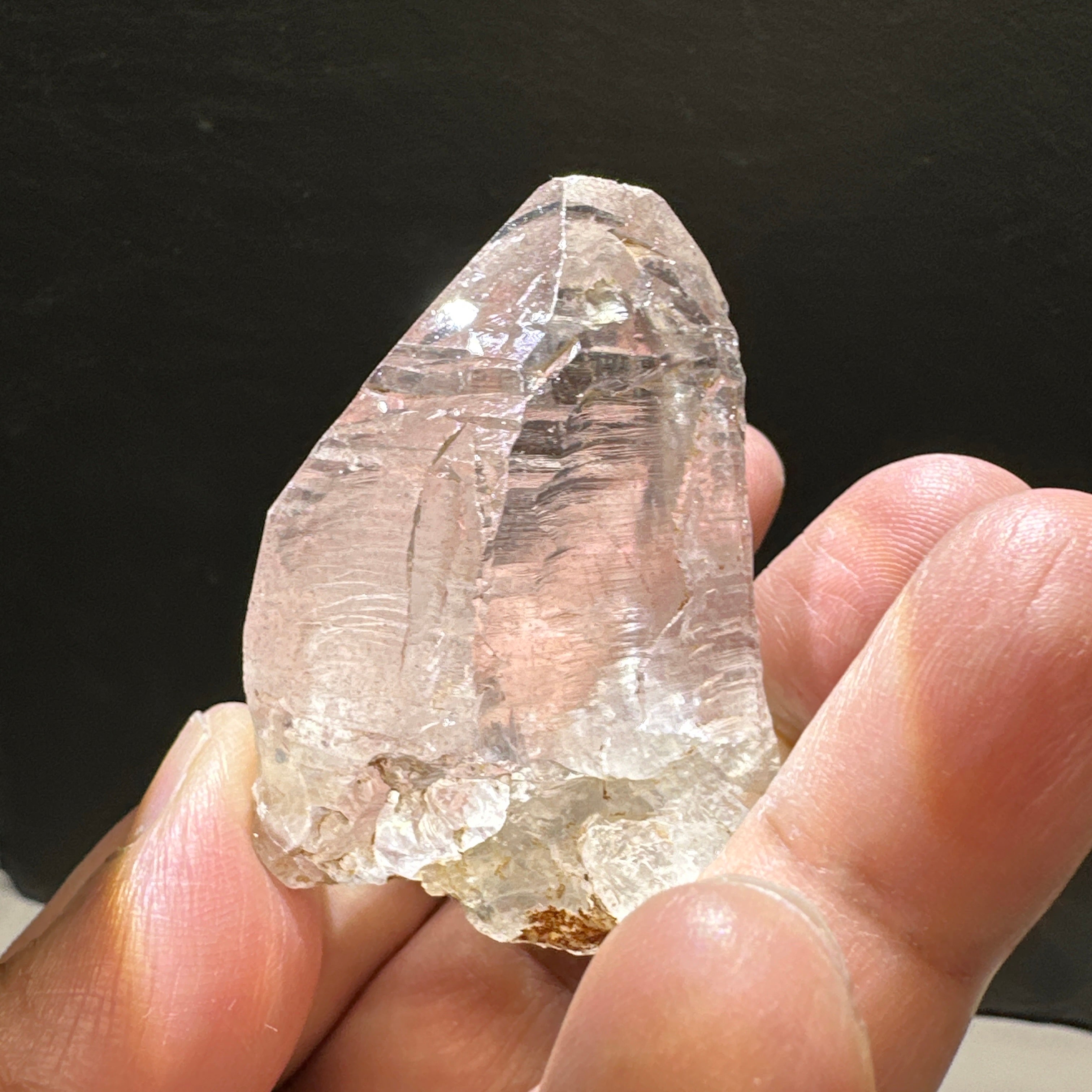 Quartz Crystal, 52.3gm, Tanzania, very unusual etching, see all the photos