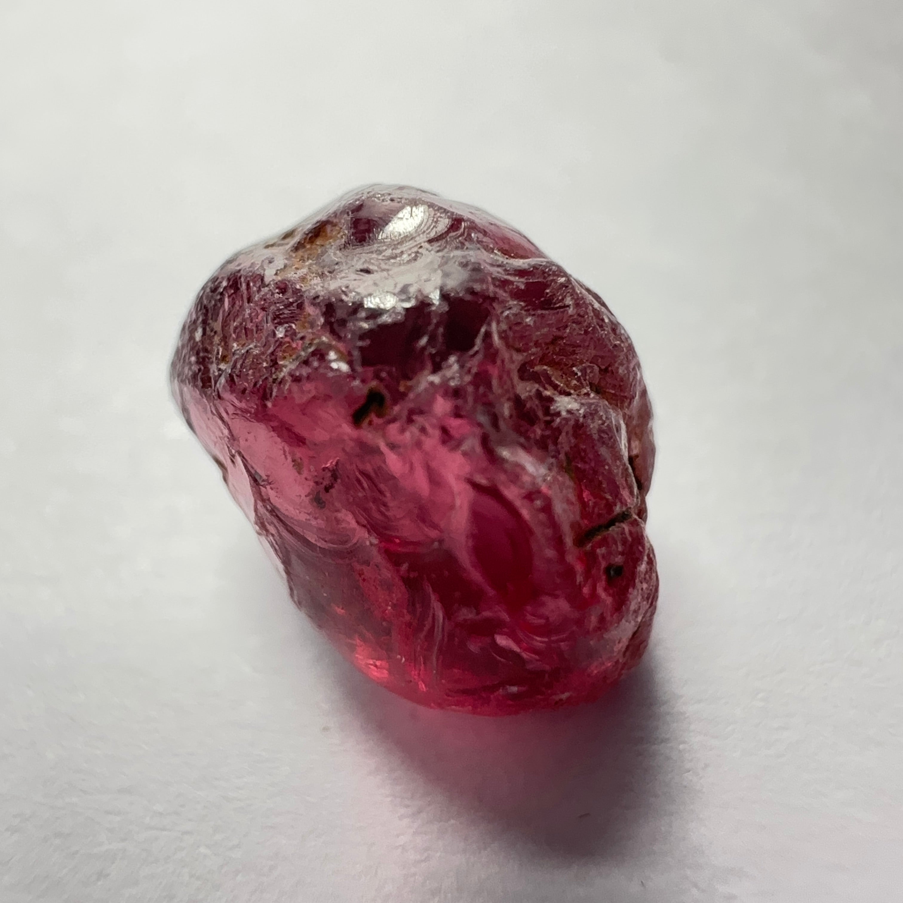 Rhodolite Garnet Colour Shifting, 5.26ct, Umba, Tanzania, Untreated Untreated. 2 spots near the middle so Si