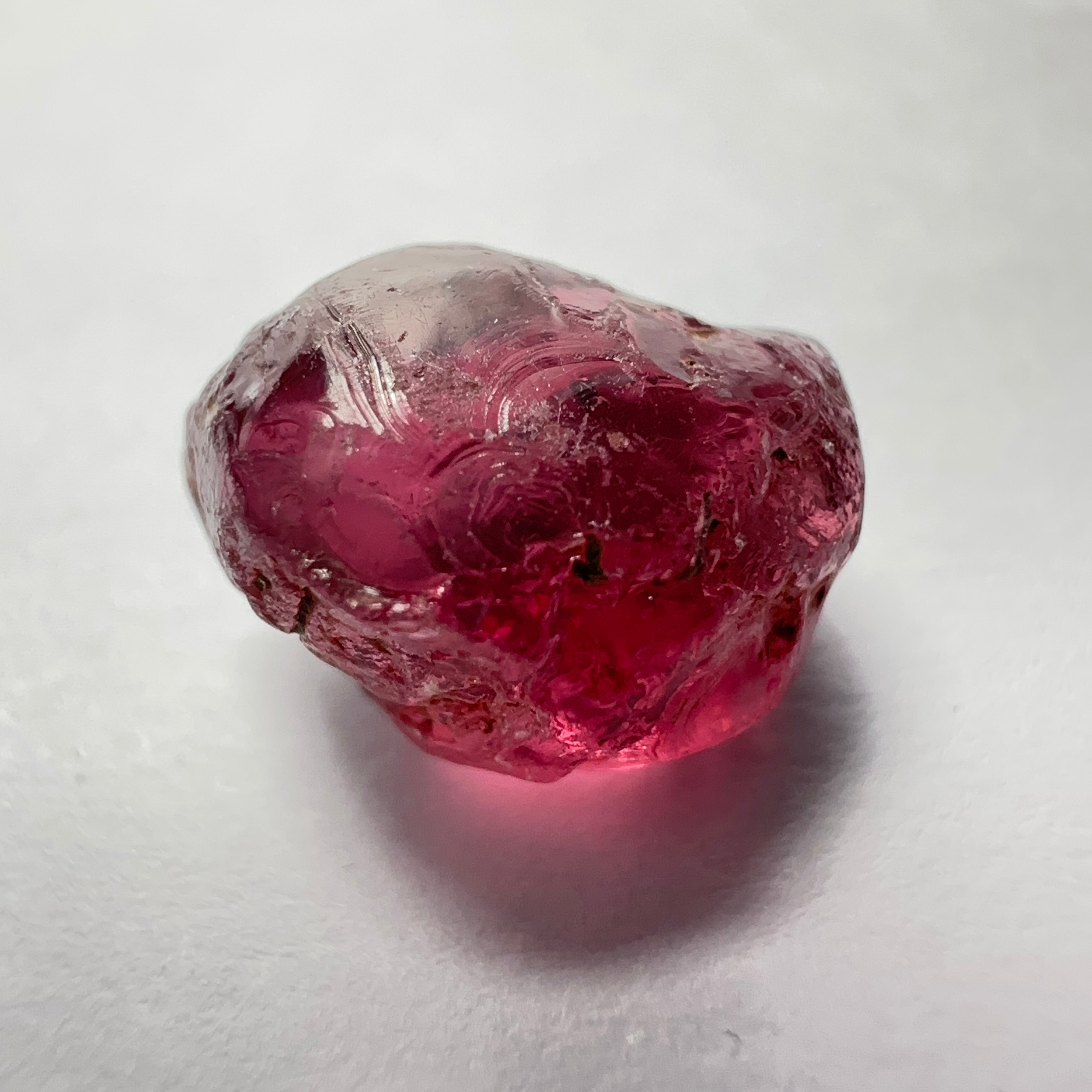 Rhodolite Garnet Colour Shifting, 5.26ct, Umba, Tanzania, Untreated Untreated. 2 spots near the middle so Si