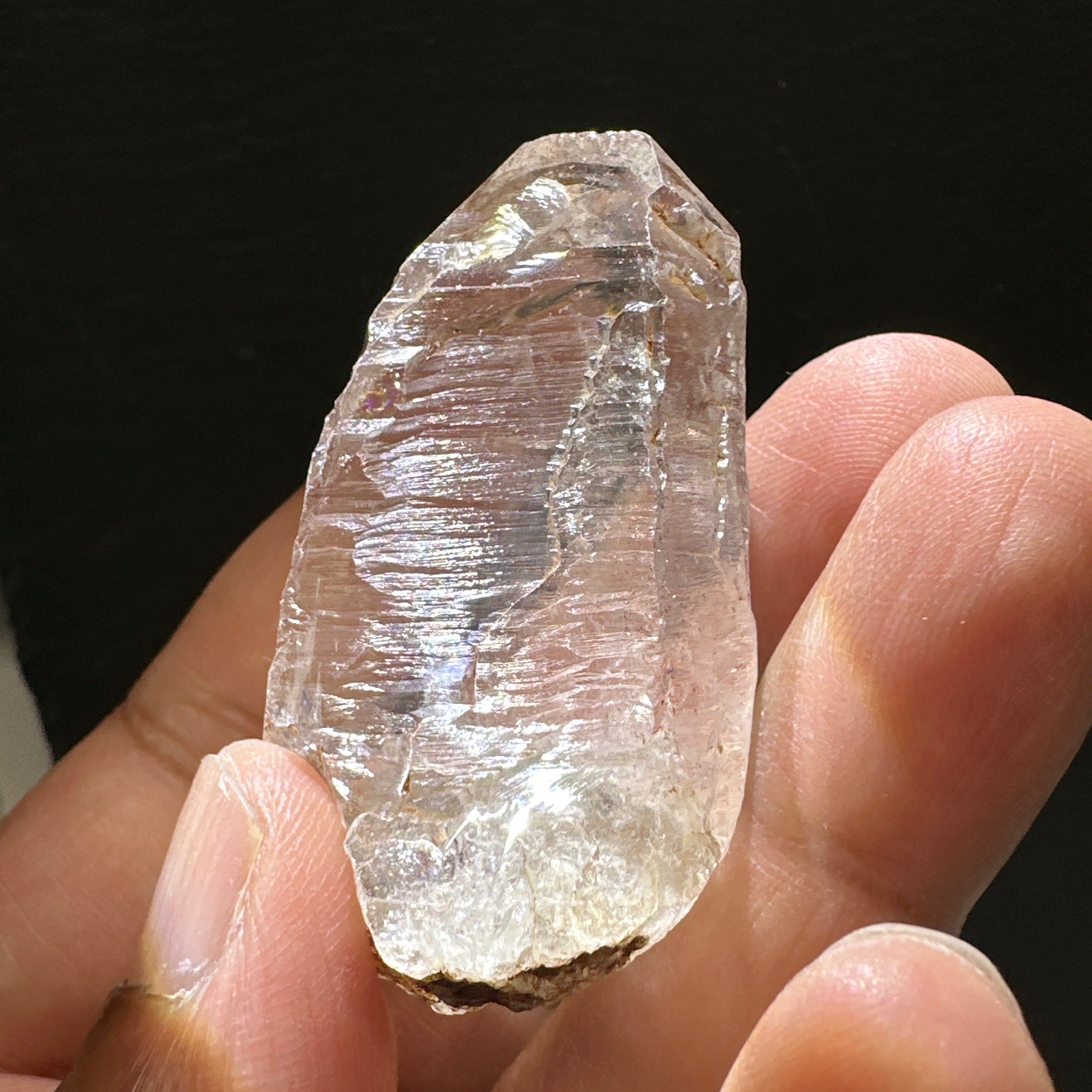 Quartz Crystal, 52.3gm, Tanzania, very unusual etching, see all the photos