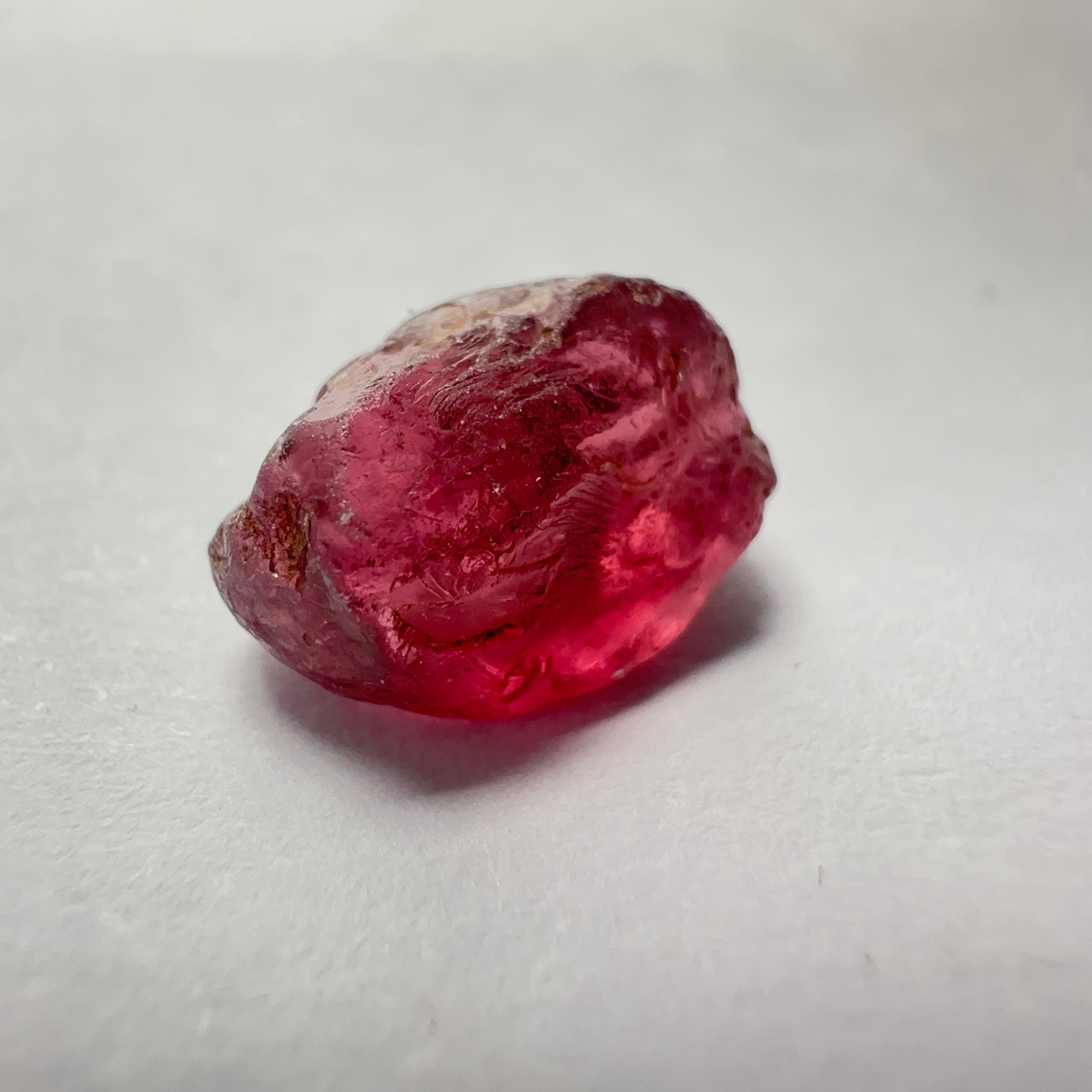 Rhodolite Garnet Colour Shifting, 4.46ct, Umba, Tanzania, Untreated Untreated. Si