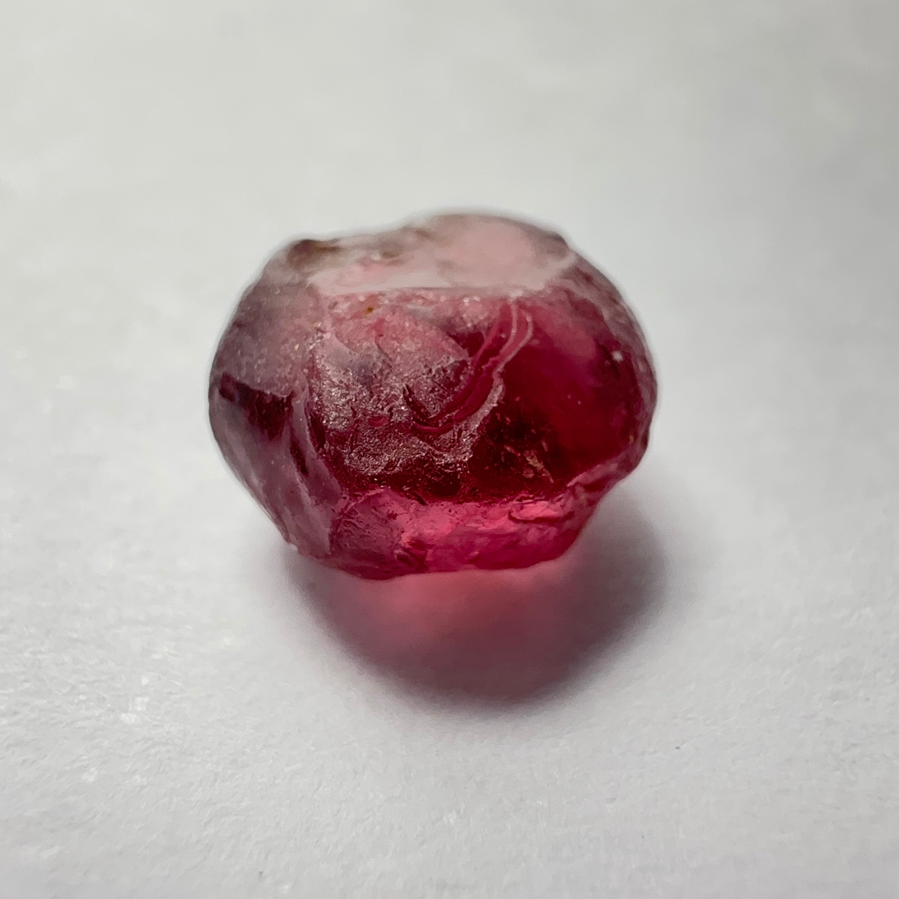 Rhodolite Garnet Colour Shifting, 3.84ct, Umba, Tanzania, Untreated Untreated. Few bubbles on the outside