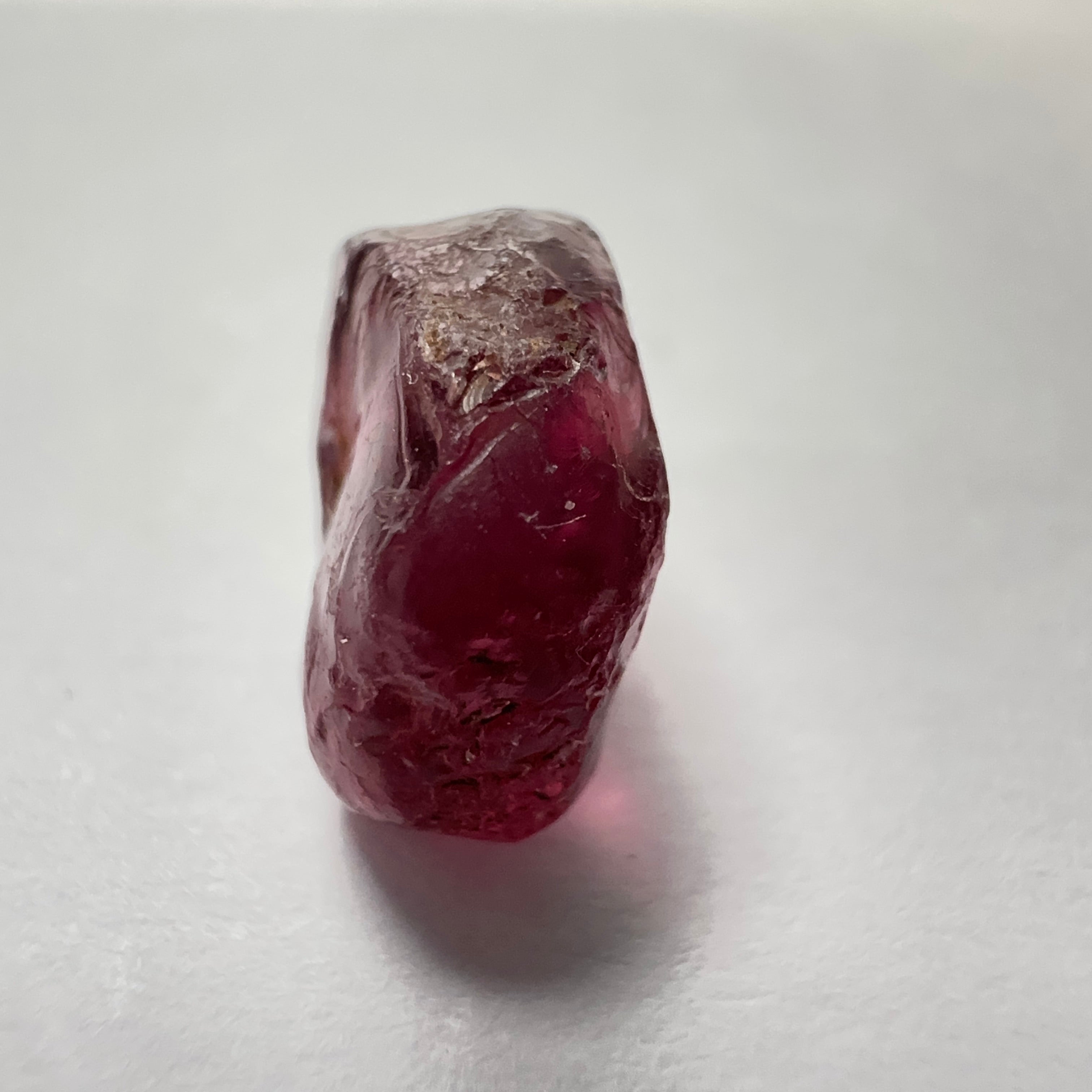 Rhodolite Garnet Colour Shifting, 6.56ct, Umba, Tanzania, Untreated Untreated. Few bubbles on outside, rest vvs with very slight silk, flattish shape see pics