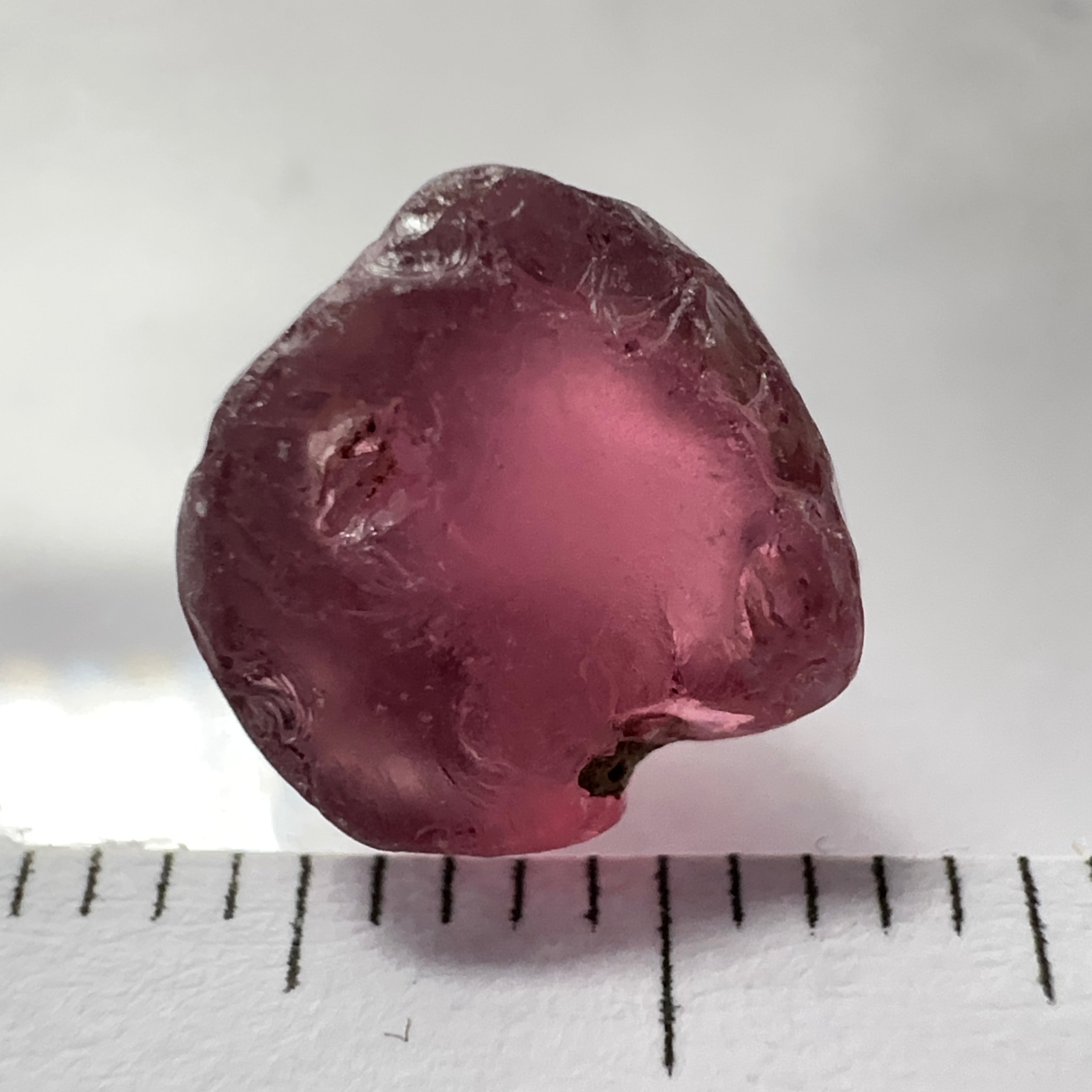 Rhodolite Garnet Colour Shifting, 3.94ct, Umba, Tanzania, Untreated Untreated. vvs