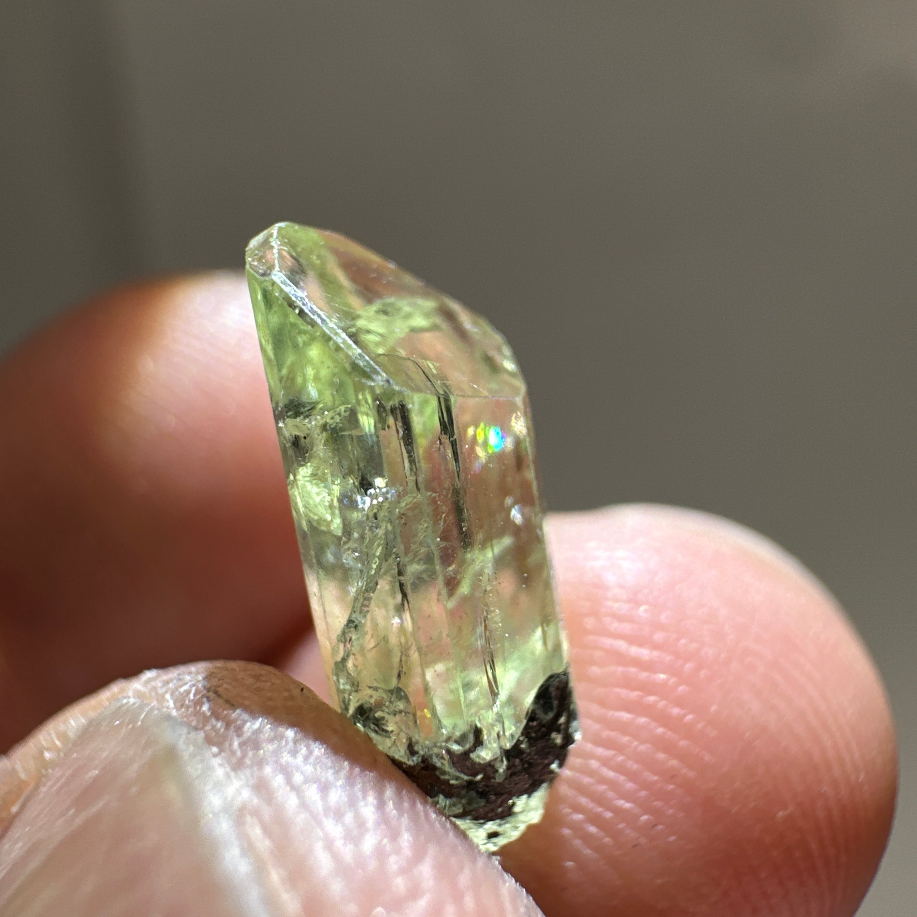 Diopside crystal, 1.3gm, Merelani, Tanzania - facetable portion