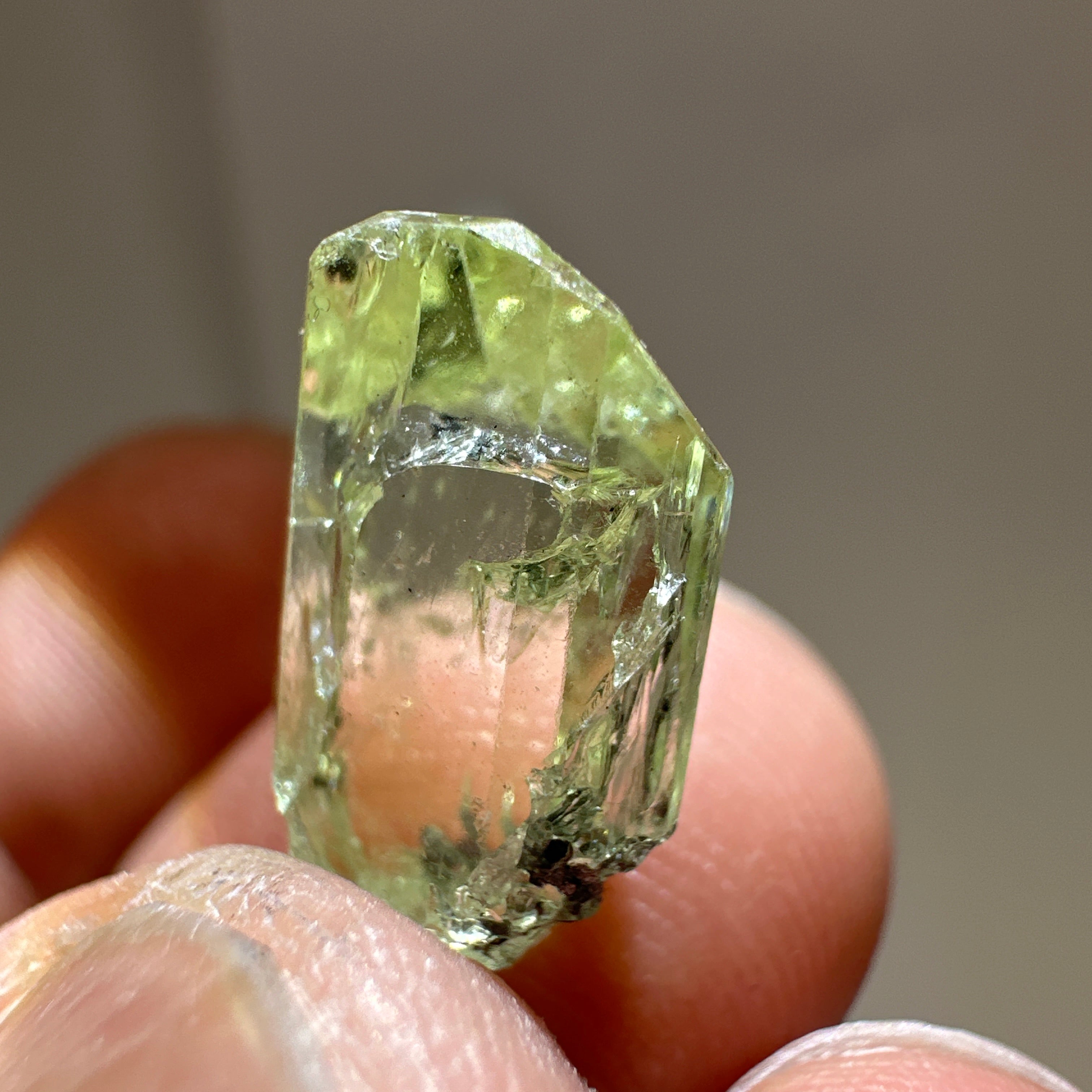 Diopside crystal, 1.3gm, Merelani, Tanzania - facetable portion