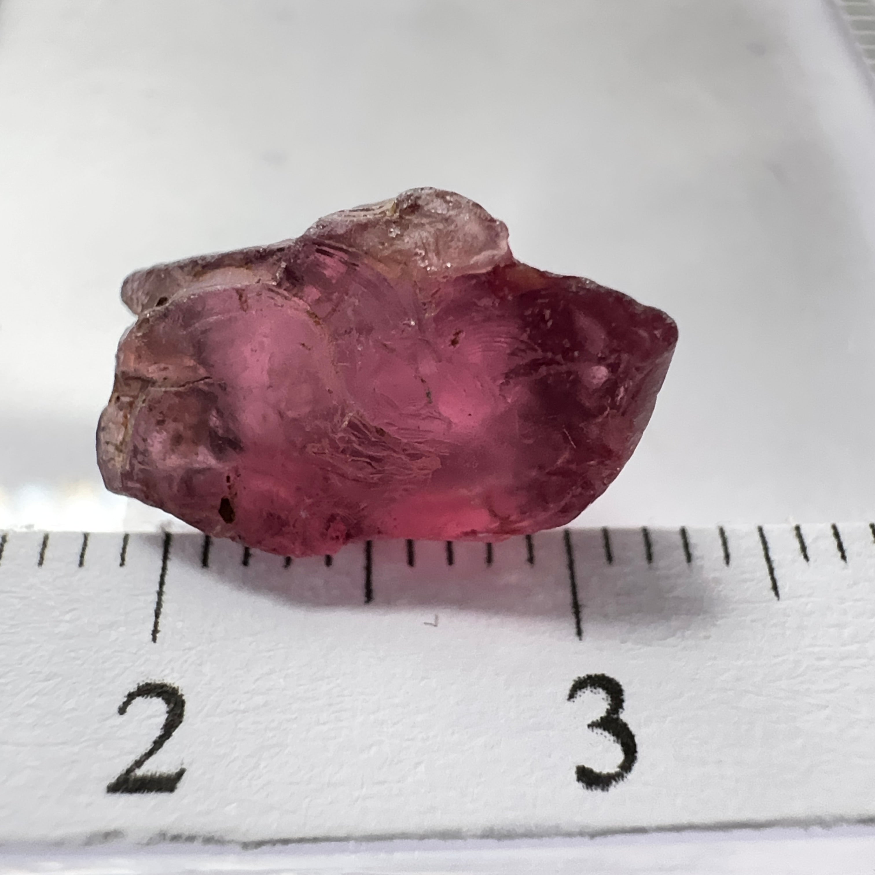 Rhodolite Garnet Colour Shifting, 5.50ct, Umba, Tanzania, Untreated Untreated. vs