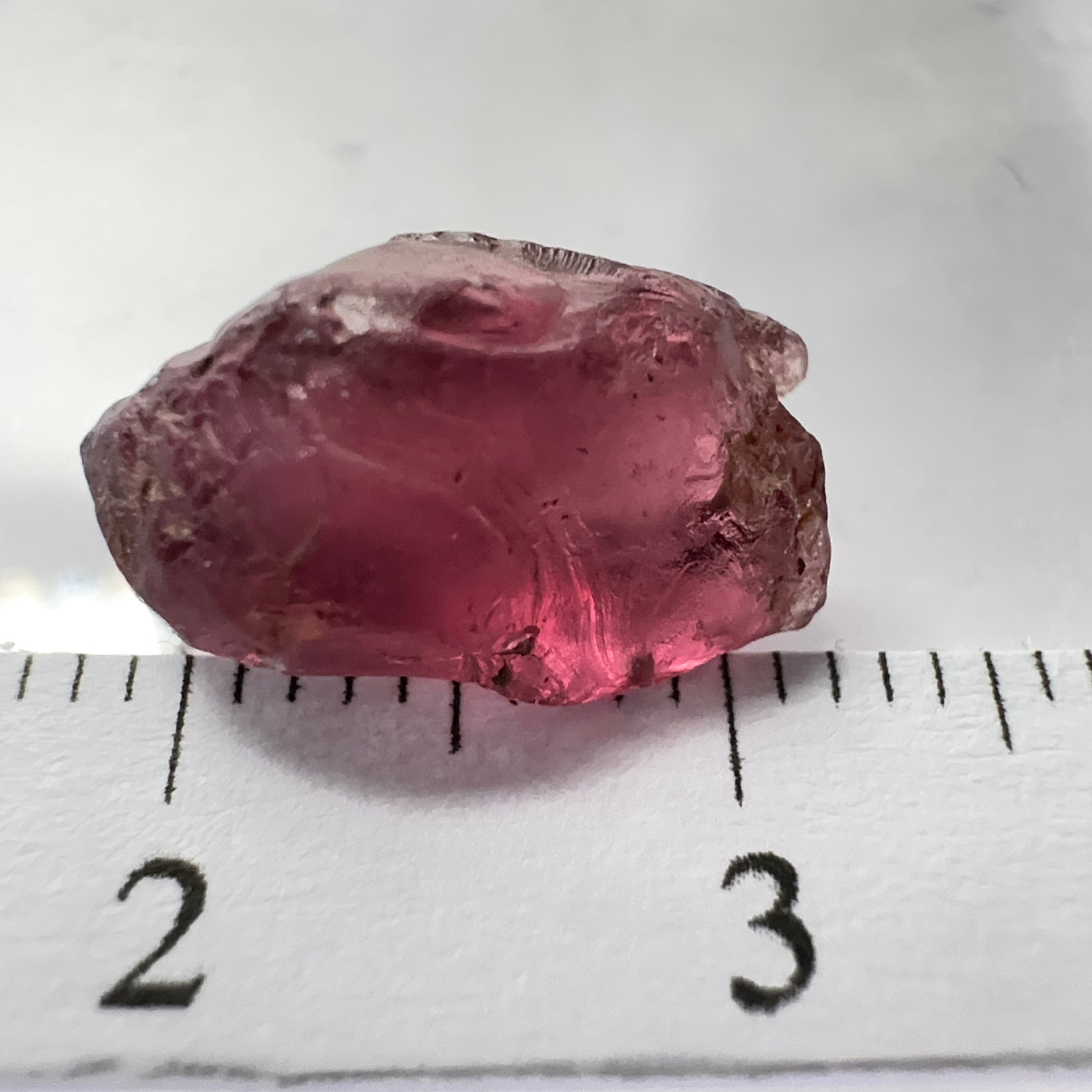 Rhodolite Garnet Colour Shifting, 5.50ct, Umba, Tanzania, Untreated Untreated. vs