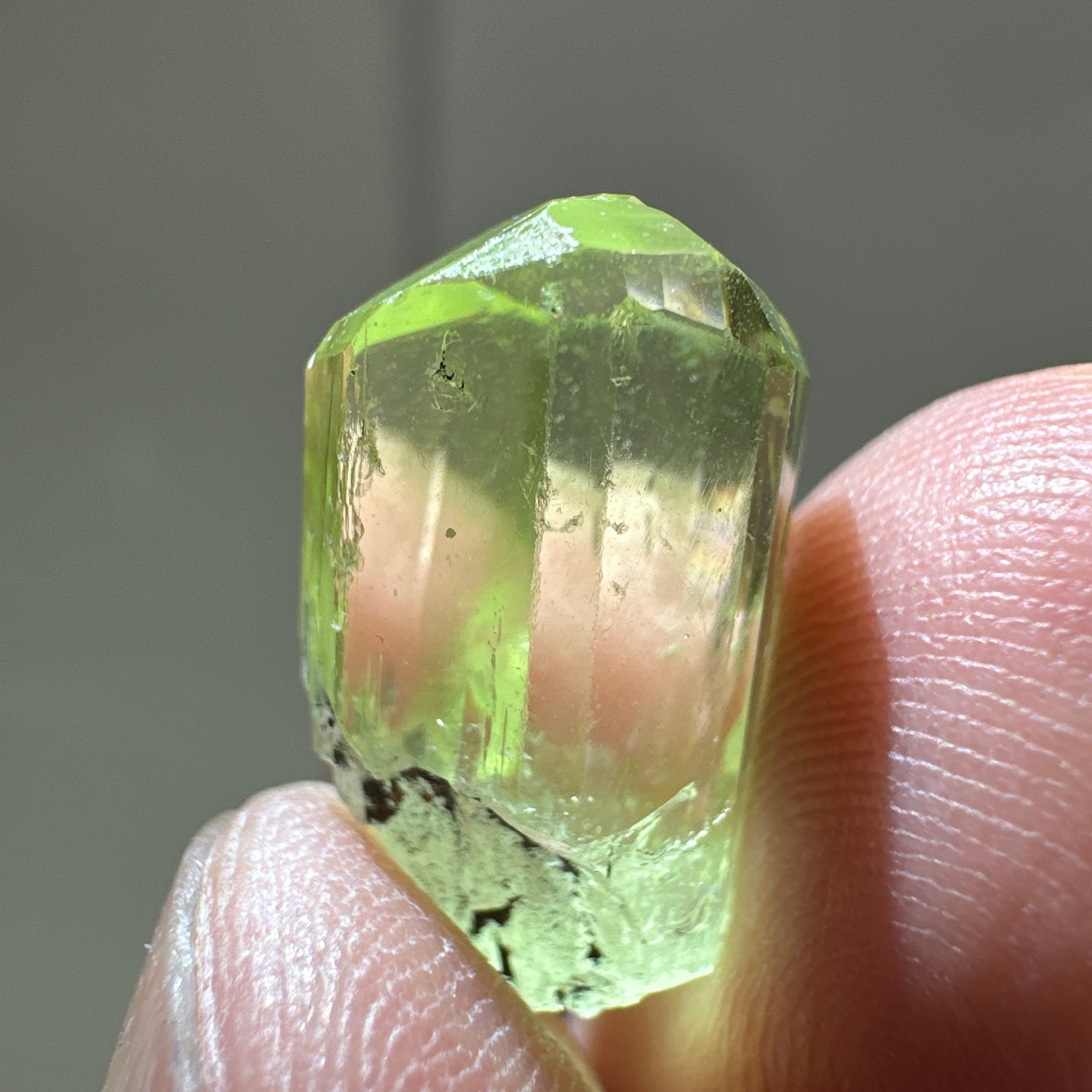 Diopside crystal, 3.3gm, Merelani, Tanzania - facetable portion