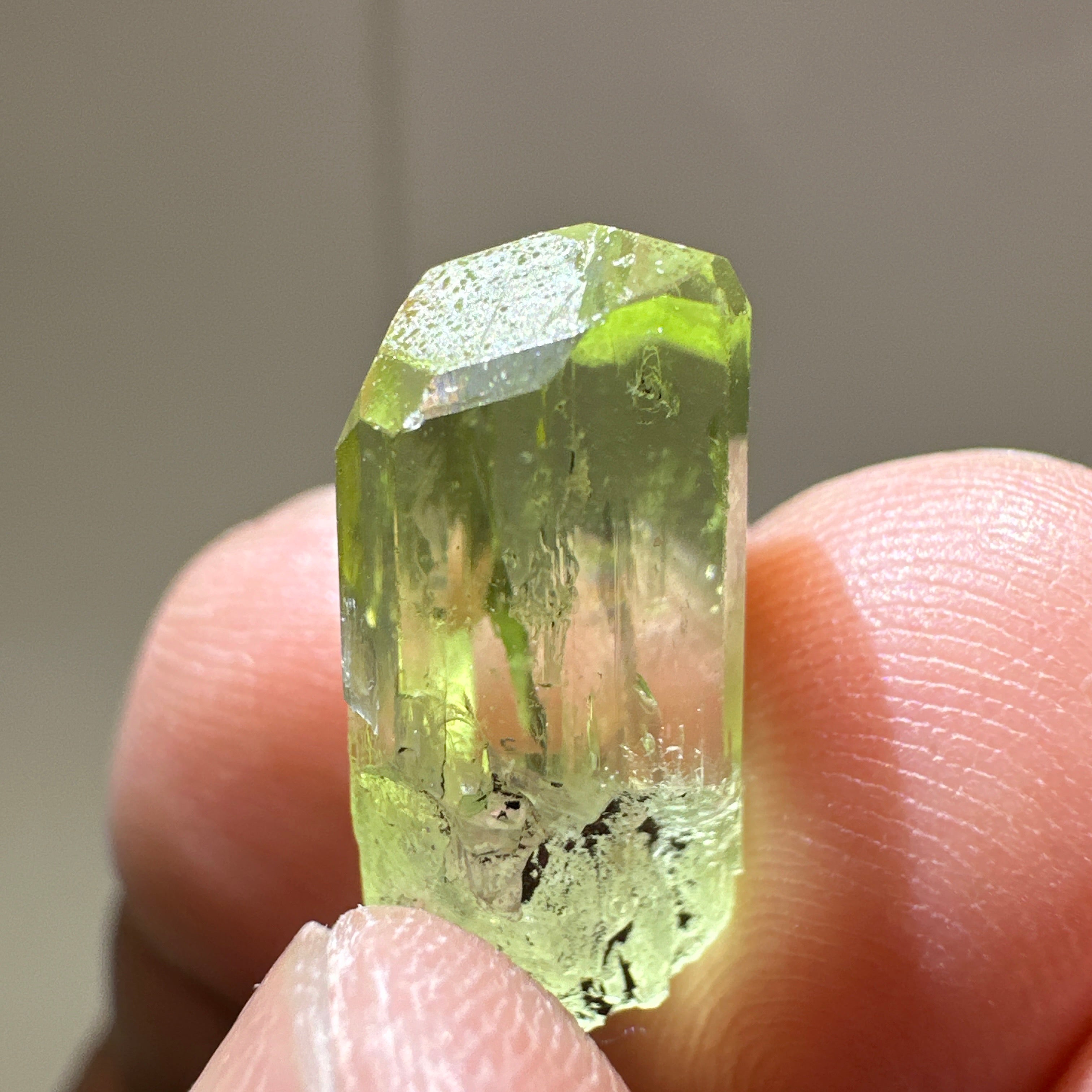 Diopside crystal, 3.3gm, Merelani, Tanzania - facetable portion