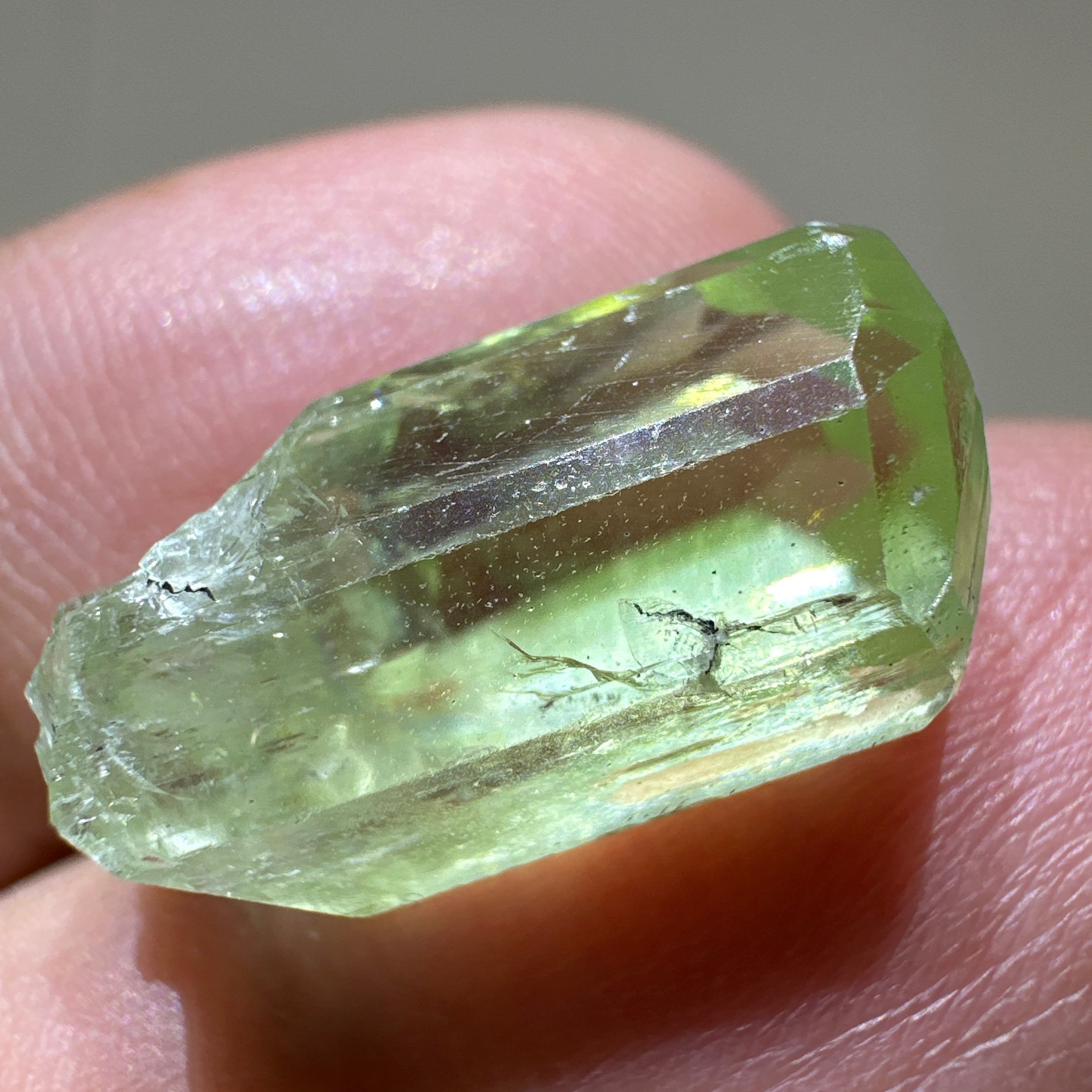 Diopside crystal, 3.3gm, Merelani, Tanzania - facetable portion