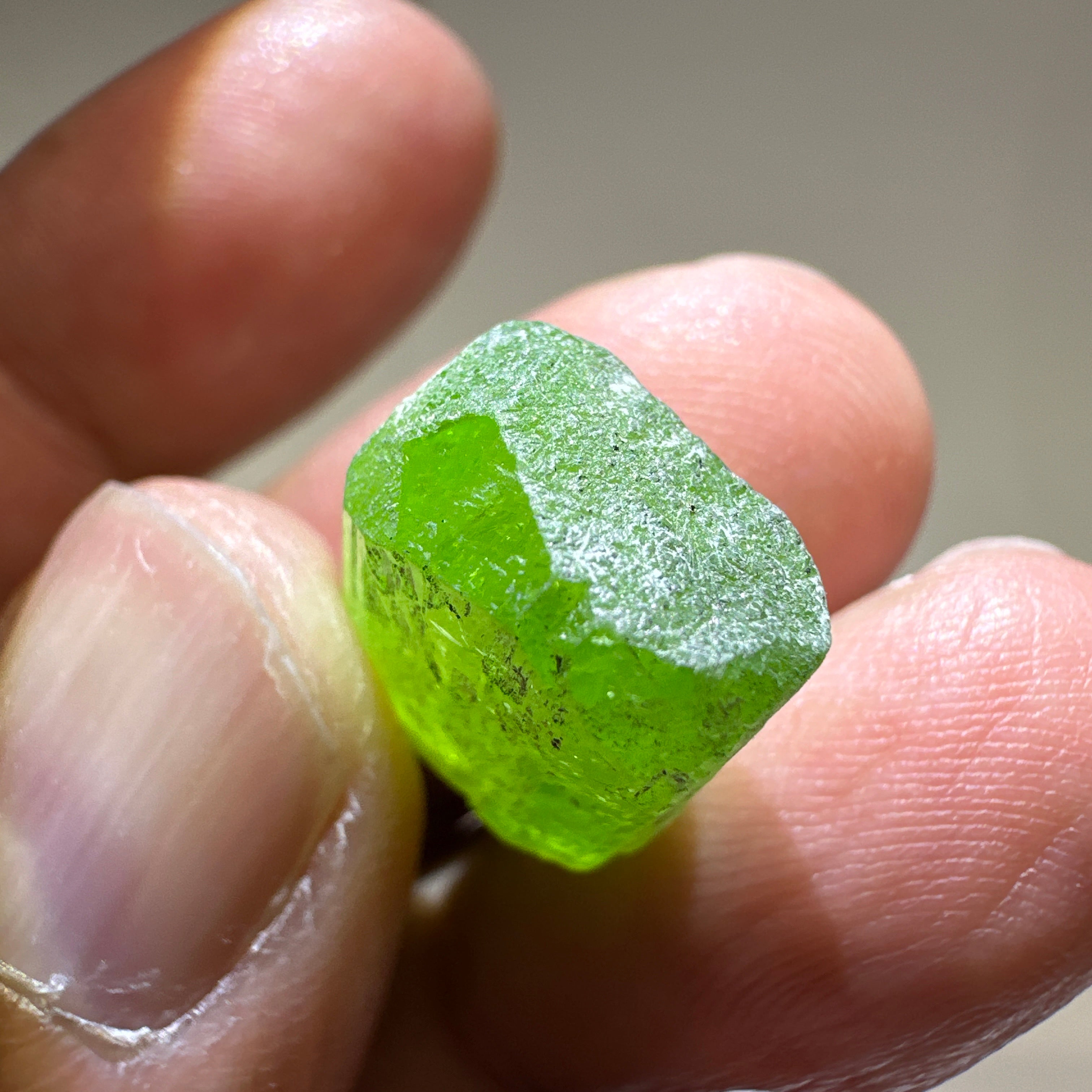 Tremolite Crystal, 3.90gm, Merelani, Tanzania