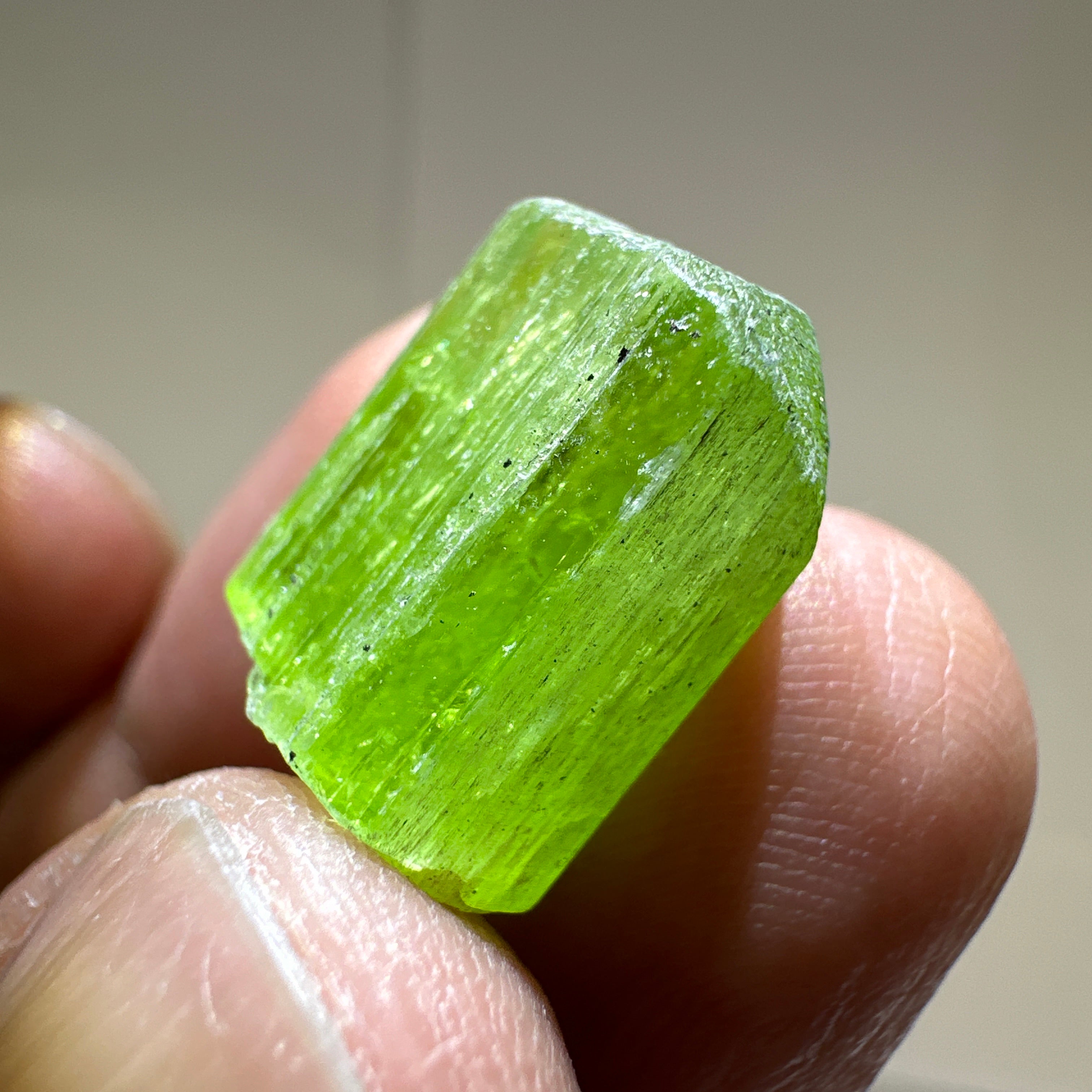 Tremolite Crystal, 3.90gm, Merelani, Tanzania