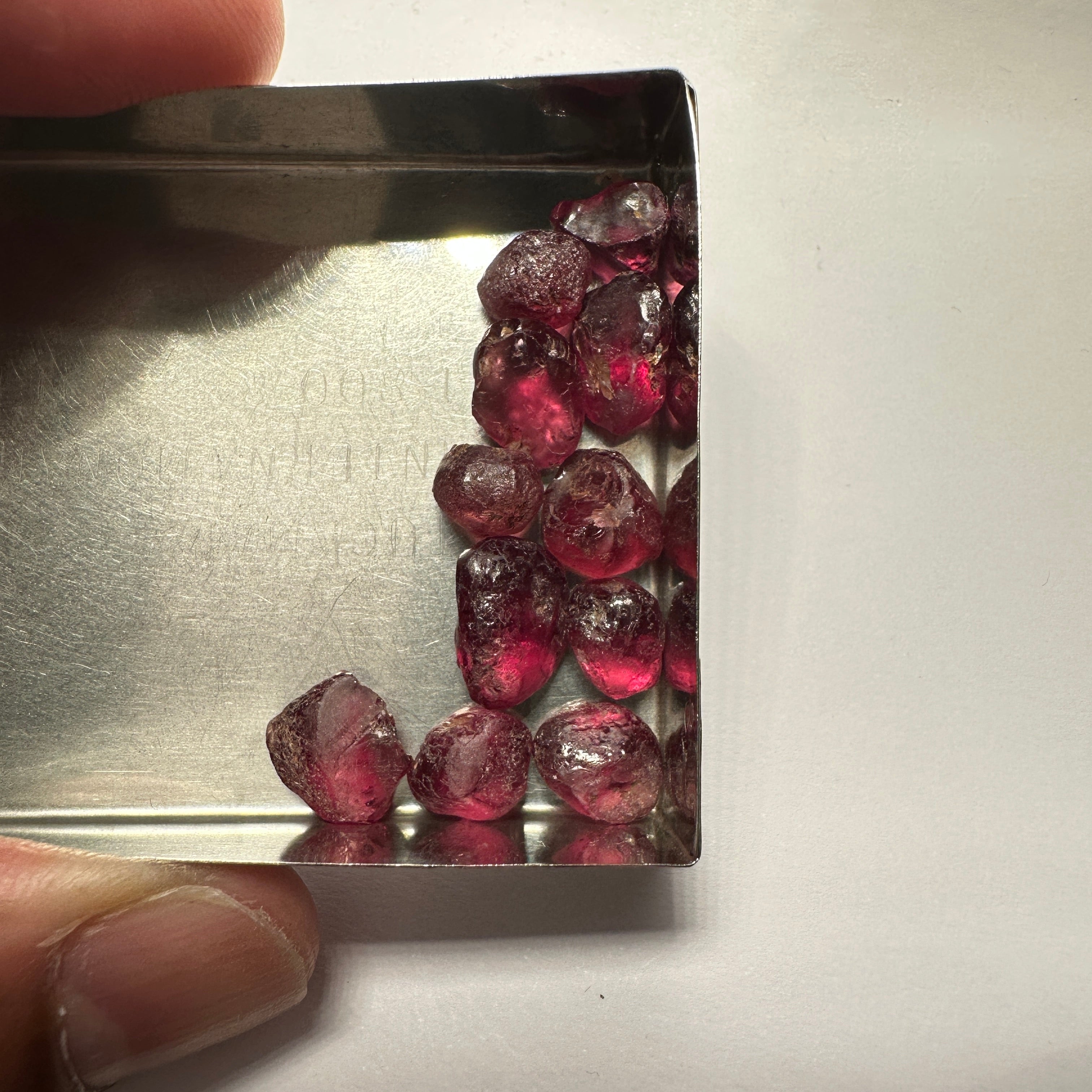 Wholesale lot - Rhodolite Garnet Colour Shifting Lot, 45.99ct / 9.19gm, Umba, Tanzania, Untreated Untreated, 11 pcs, 4.18ct av. Si clarity, US$10 per gm