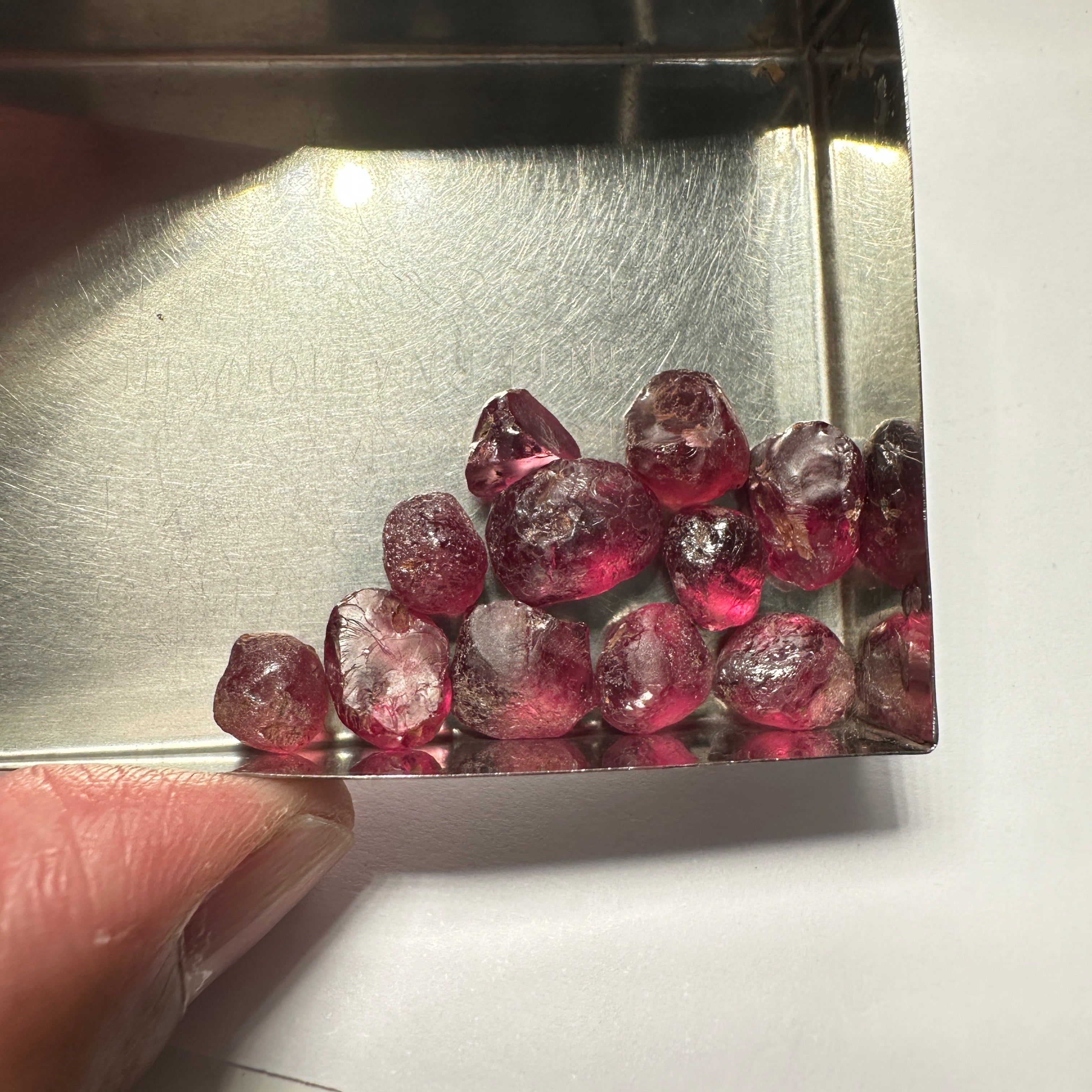 Wholesale lot - Rhodolite Garnet Colour Shifting Lot, 45.99ct / 9.19gm, Umba, Tanzania, Untreated Untreated, 11 pcs, 4.18ct av. Si clarity, US$10 per gm