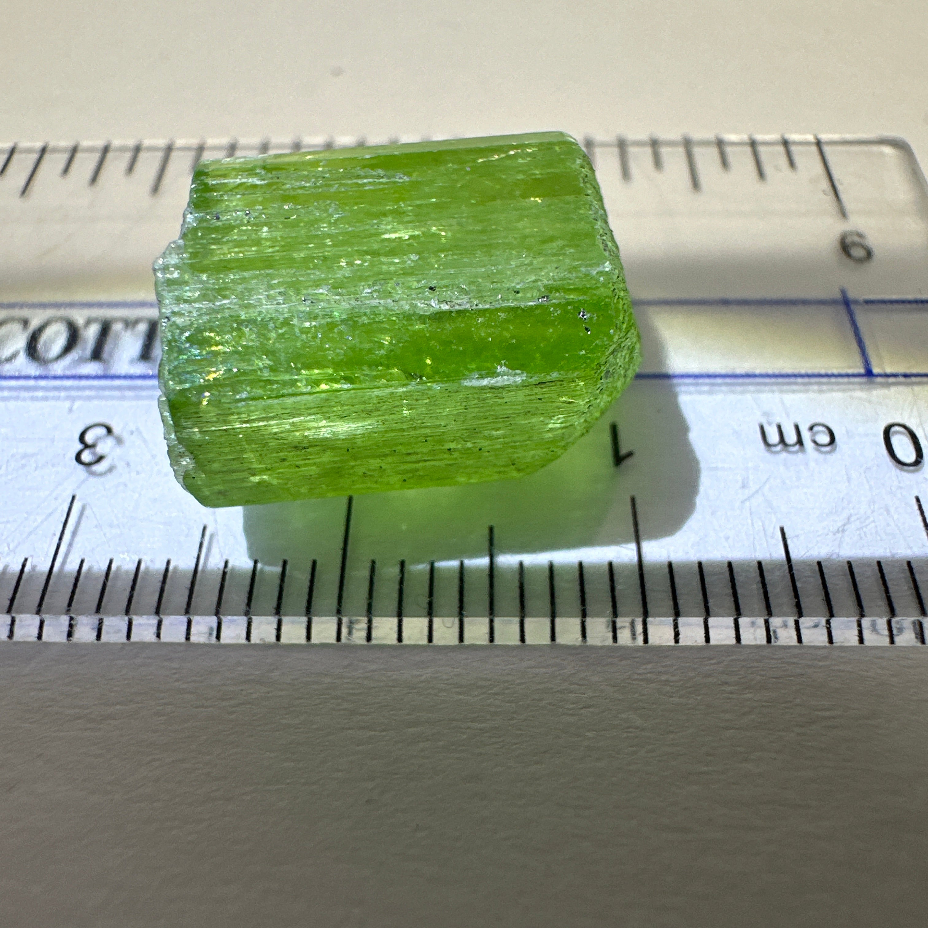 Tremolite Crystal, 3.90gm, Merelani, Tanzania