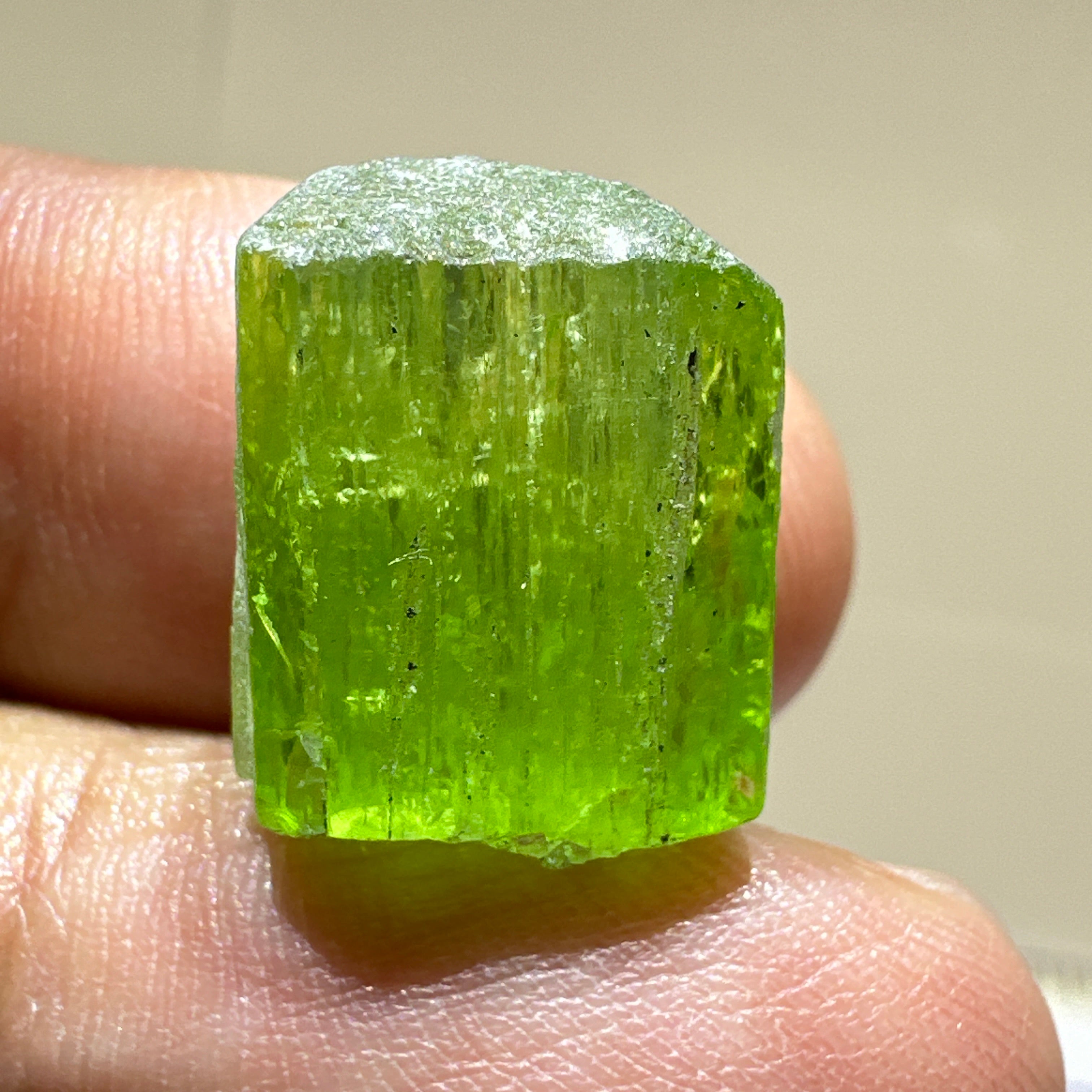 Tremolite Crystal, 3.90gm, Merelani, Tanzania