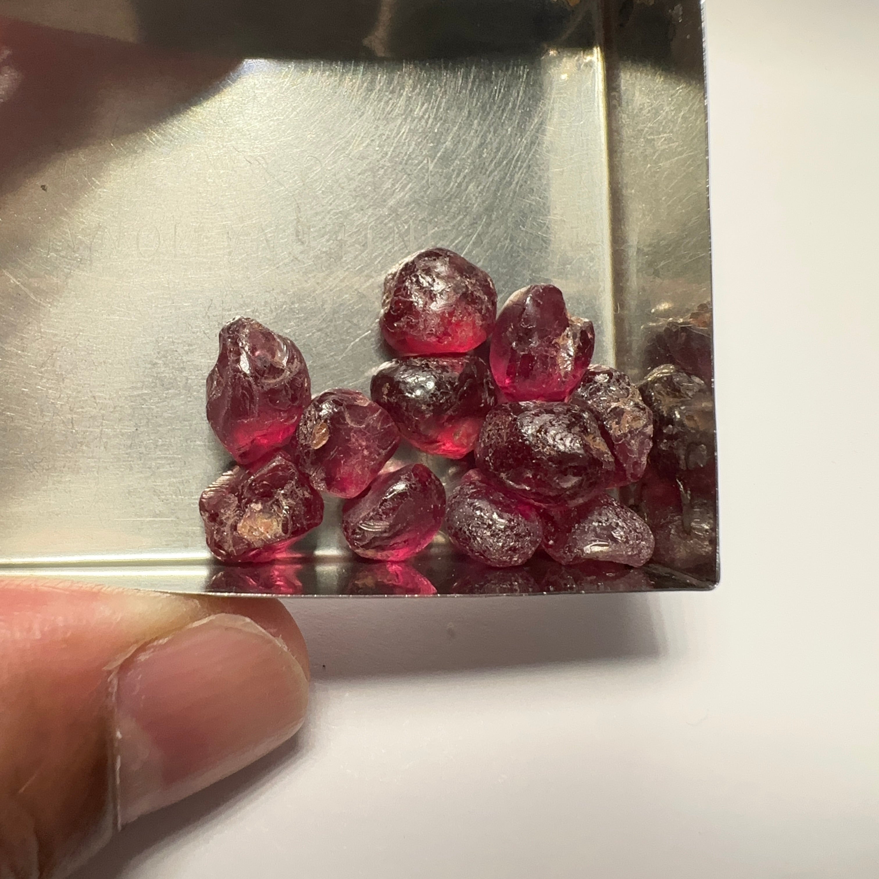 Wholesale lot - Rhodolite Garnet Colour Shifting Lot, 50.13ct / 10.02gm, Umba, Tanzania, Untreated Untreated, 11 pcs, 4.55ct av. Si clarity, US$10 per gm