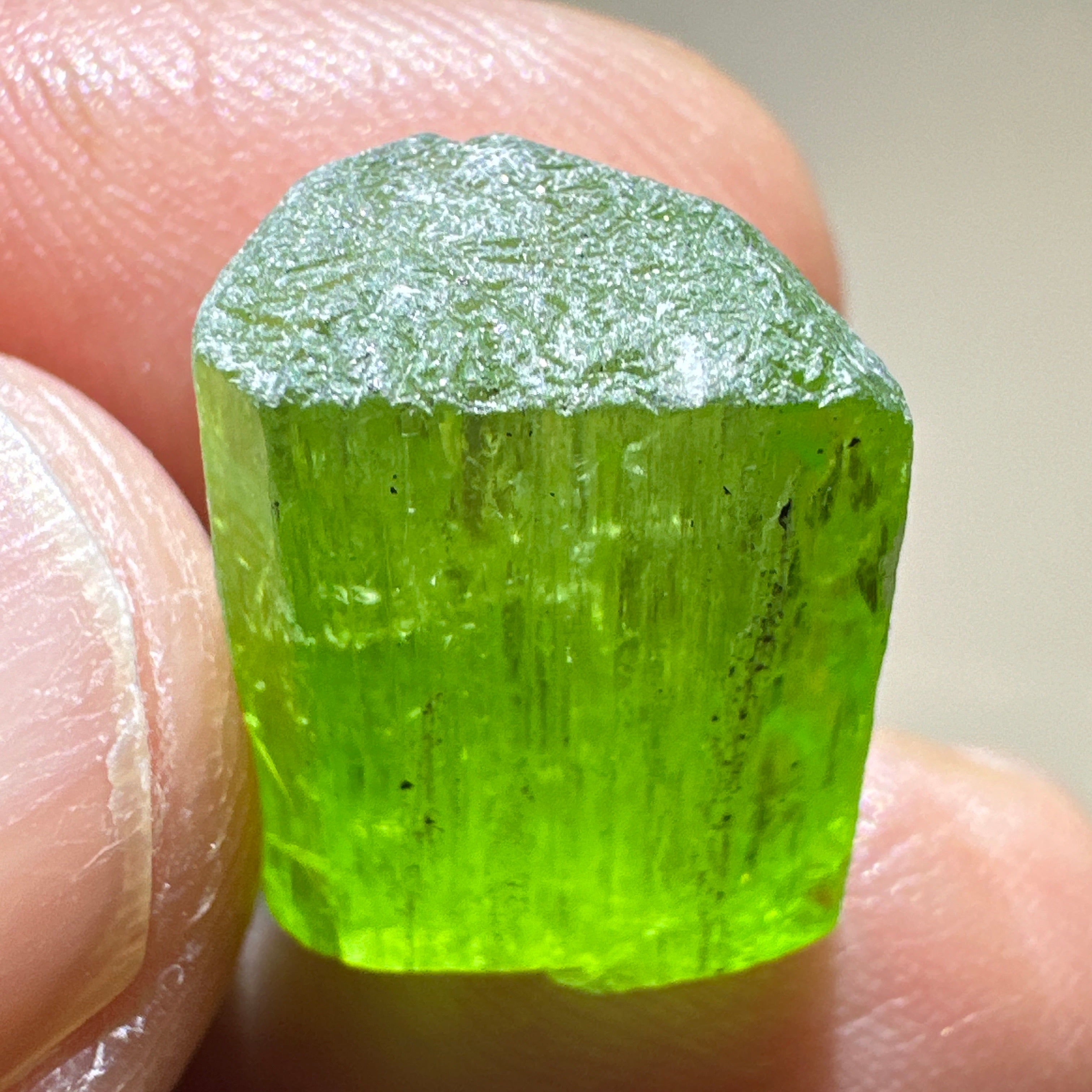 Tremolite Crystal, 3.90gm, Merelani, Tanzania