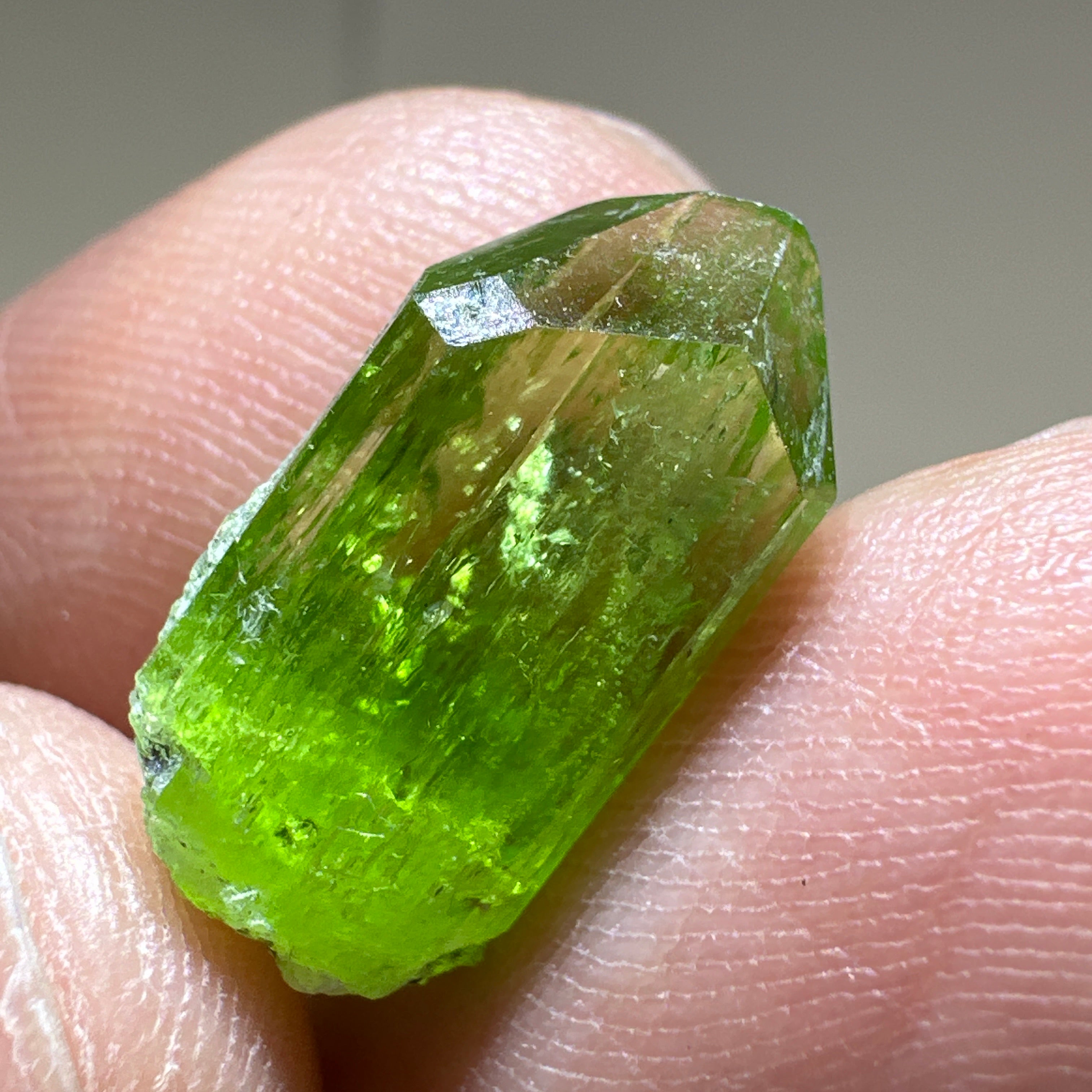 Tremolite Crystal, 1.50gm, Merelani, Tanzania