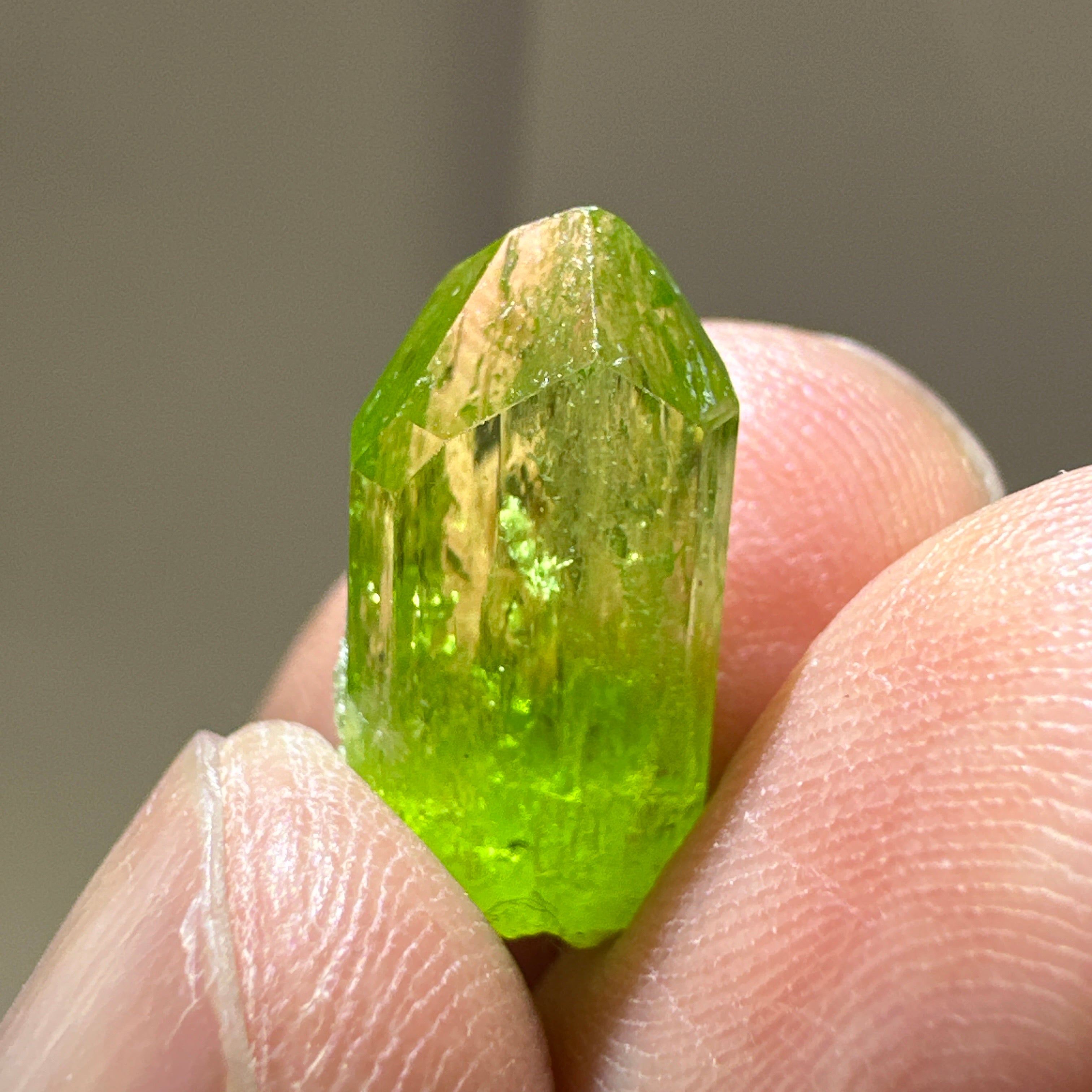 Tremolite Crystal, 1.50gm, Merelani, Tanzania