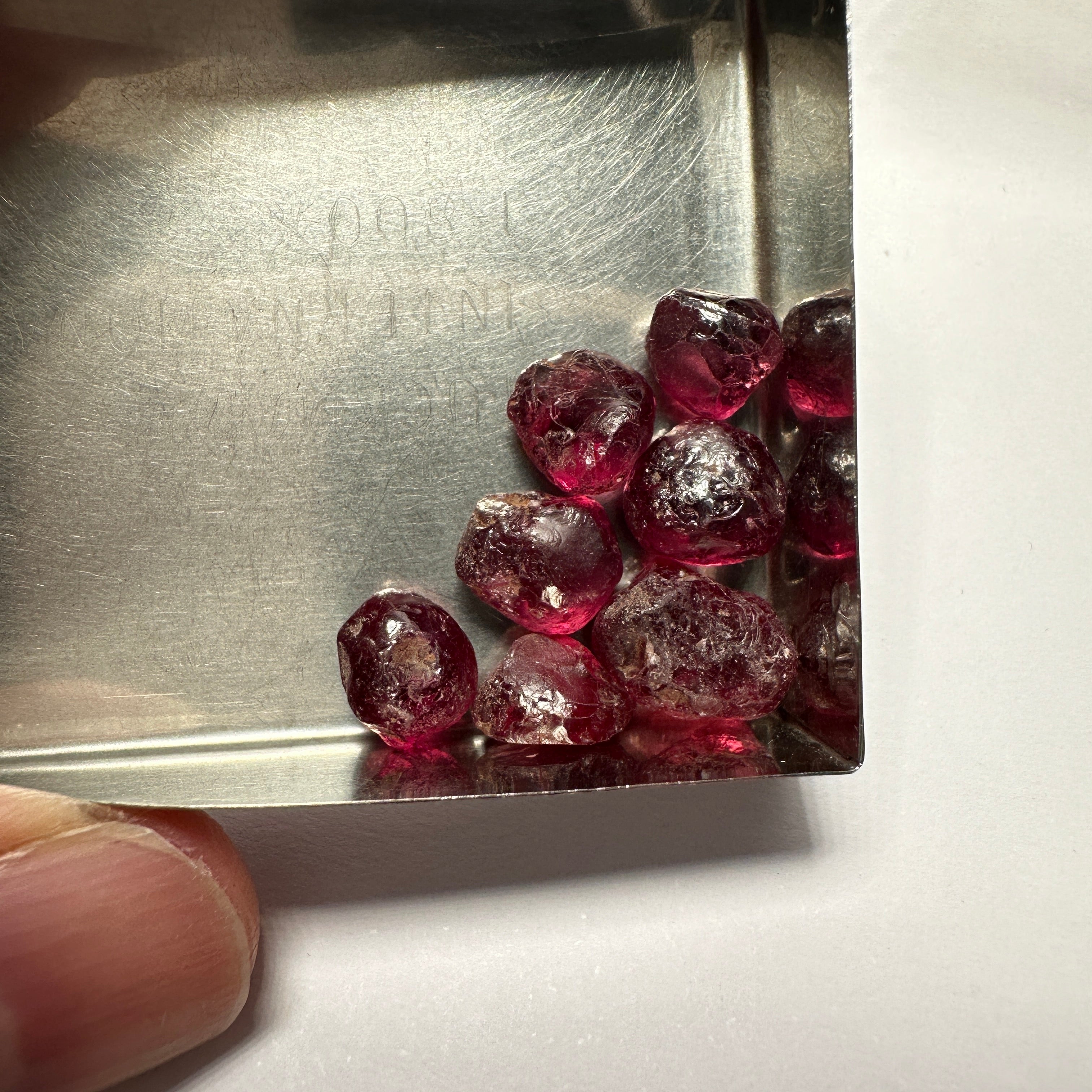 Wholesale lot - Rhodolite Garnet Colour Shifting Lot, 36.36ct / 7.27gm, Umba, Tanzania, Untreated Untreated, 7 pcs, 5.19ct av. Si clarity, US$10 per gm