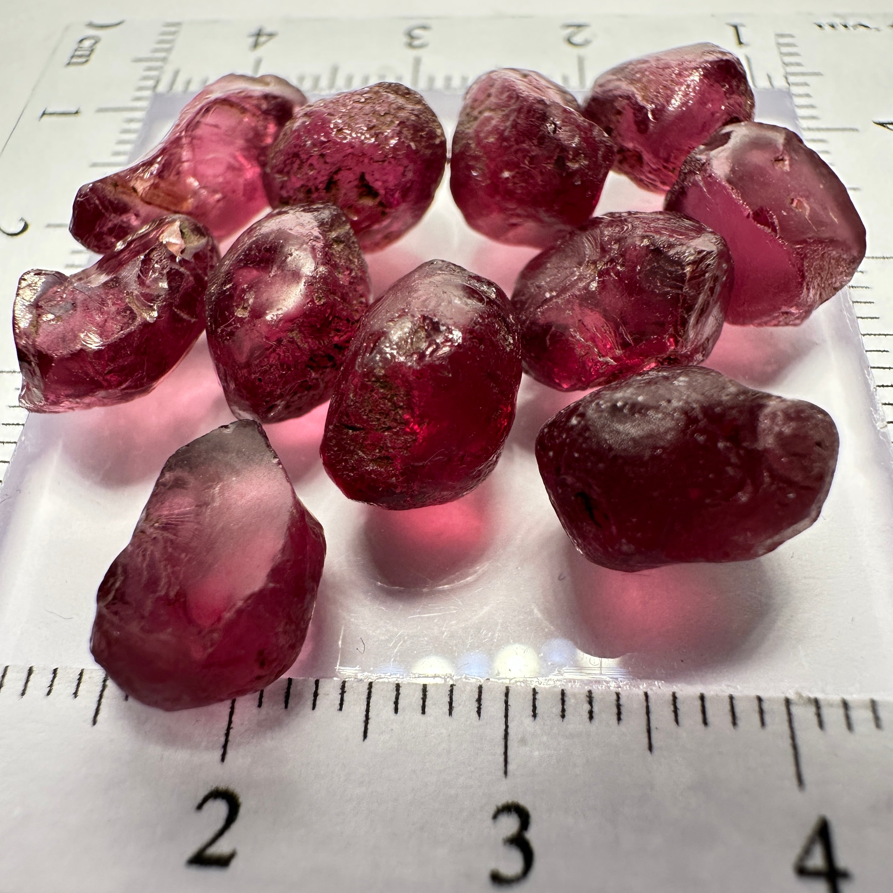 Wholesale lot - Rhodolite Garnet Colour Shifting Lot, 51.04ct / 10.20gm, Umba, Tanzania, Untreated Untreated, 11 pcs, 4.64ct av. VS-VVS clarity, US$25 per gm