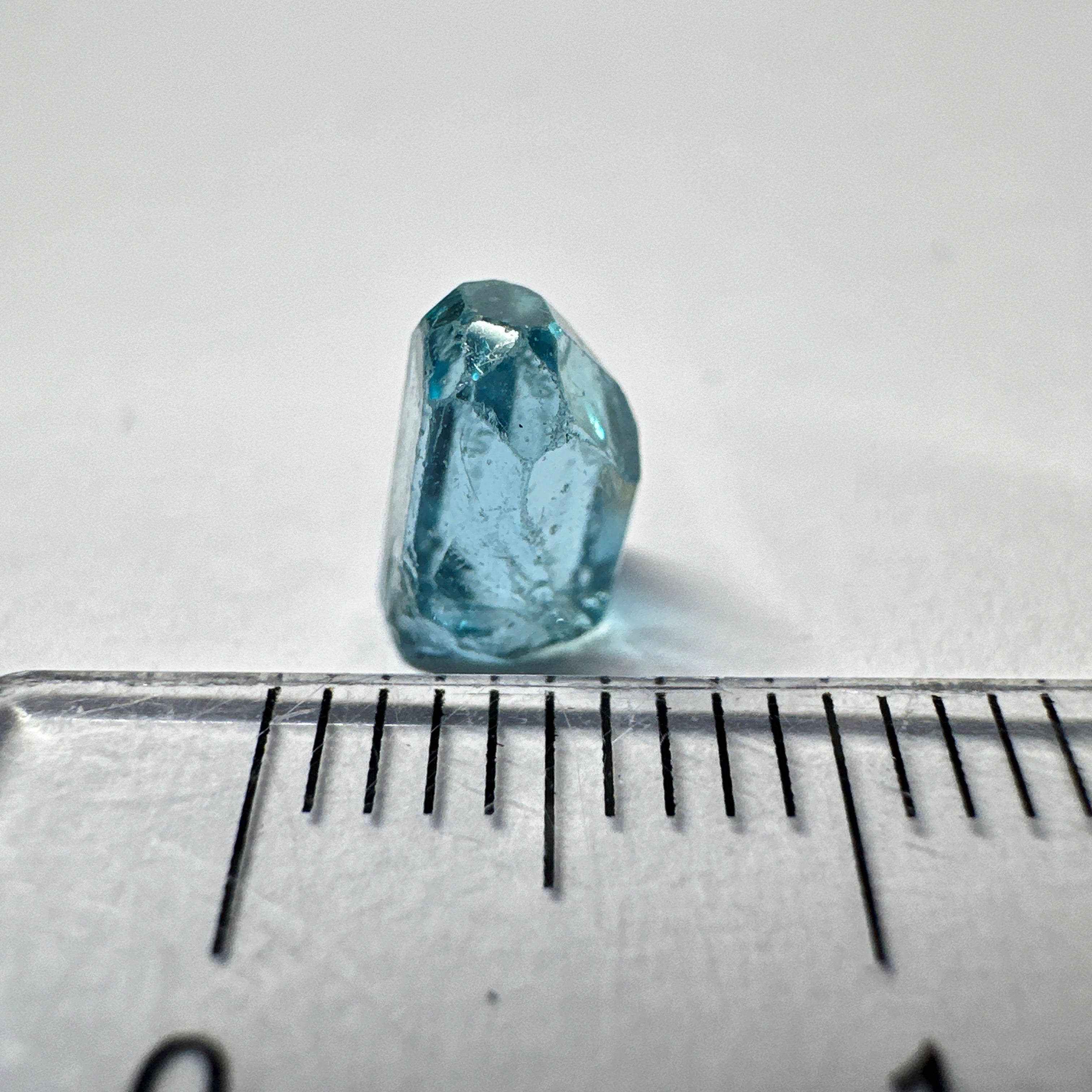 Blue Apatite Crystal, 1.67ct, Merelani, Tanzania, Untreated Unheated