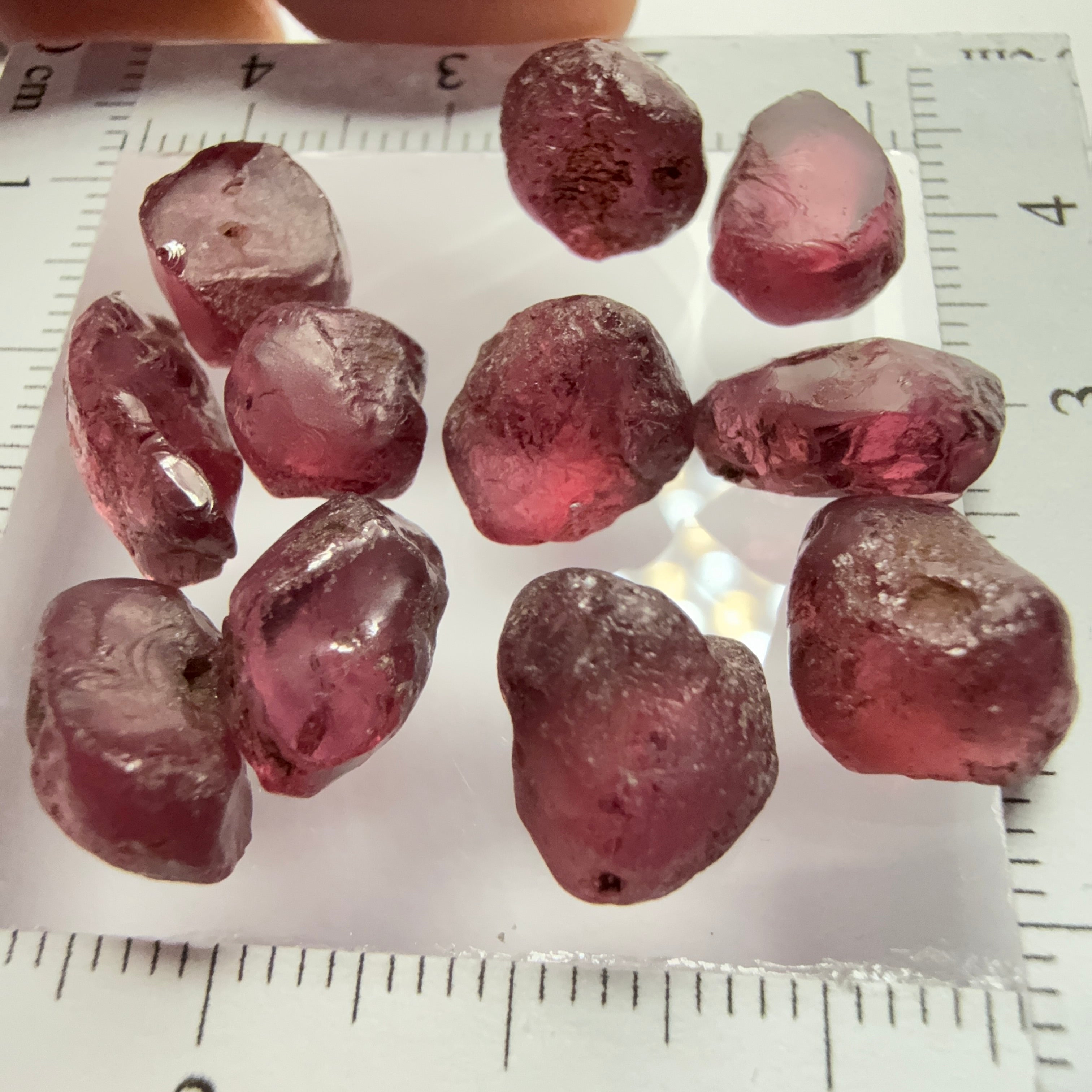 Wholesale lot - Rhodolite Garnet Colour Shifting Lot, 51.04ct / 10.20gm, Umba, Tanzania, Untreated Untreated, 11 pcs, 4.64ct av. VS-VVS clarity, US$25 per gm