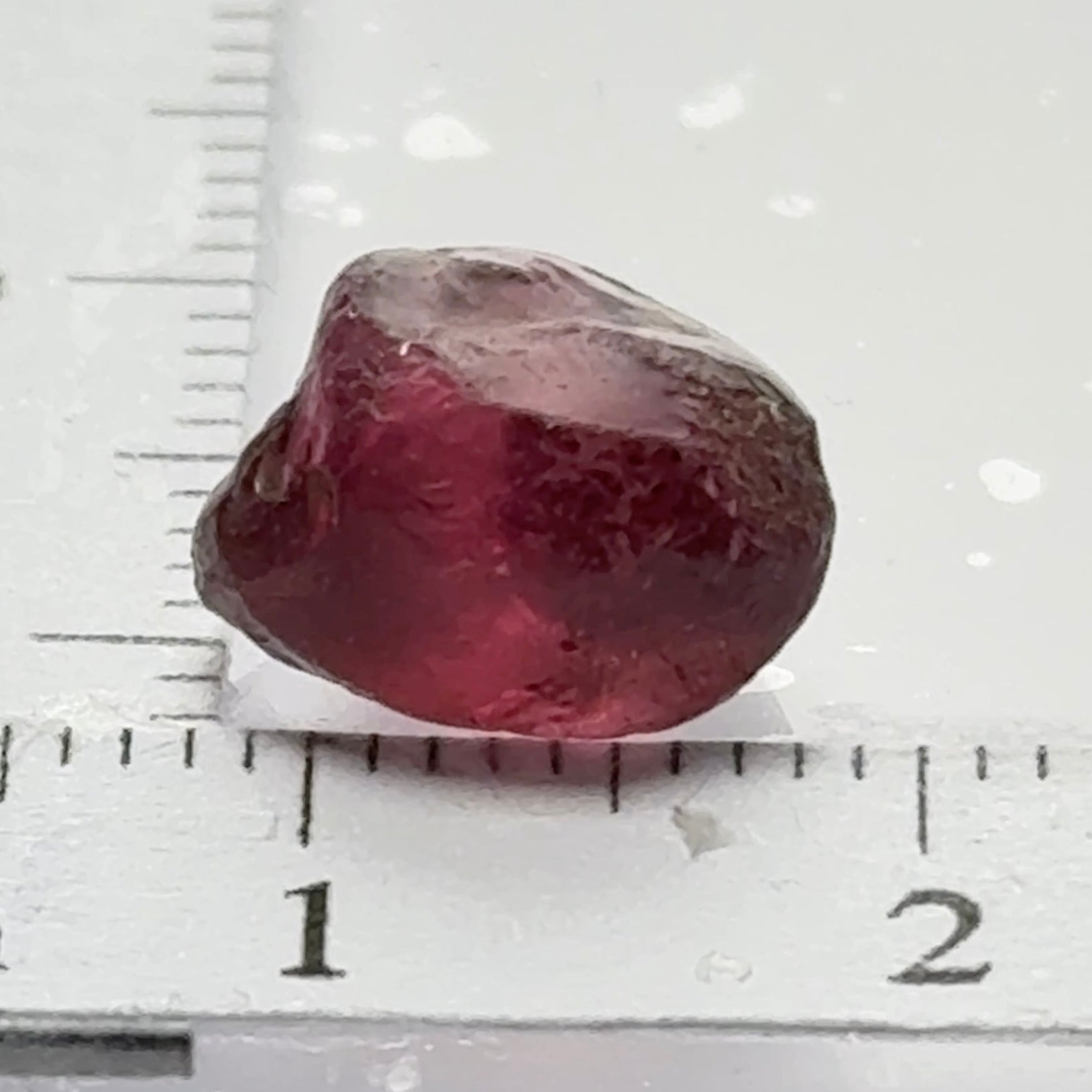 Rhodolite Garnet Colour Shifting, 4.84ct, Umba, Tanzania, Untreated Untreated. VVS