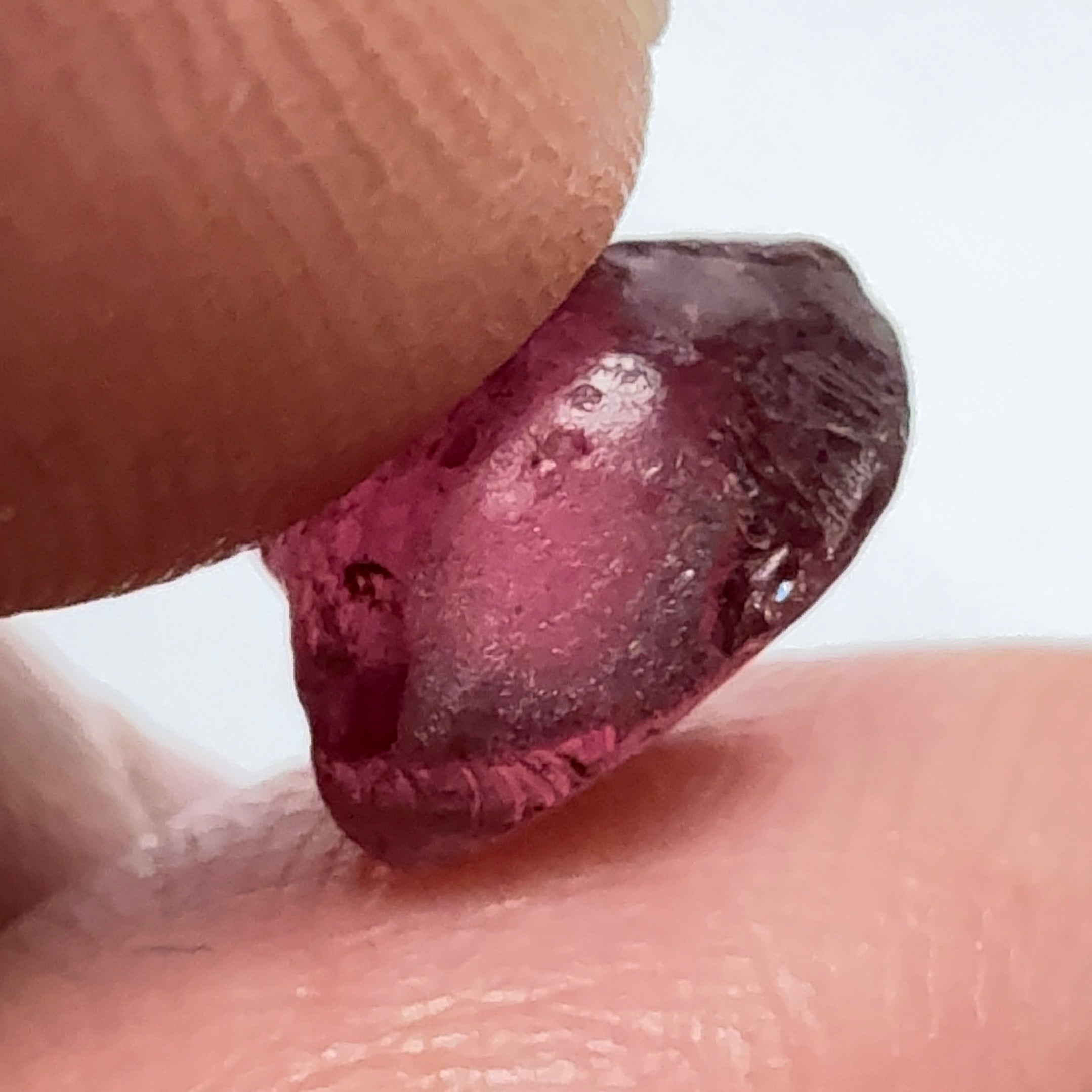 Rhodolite Garnet Colour Shifting, 4.84ct, Umba, Tanzania, Untreated Untreated. VVS